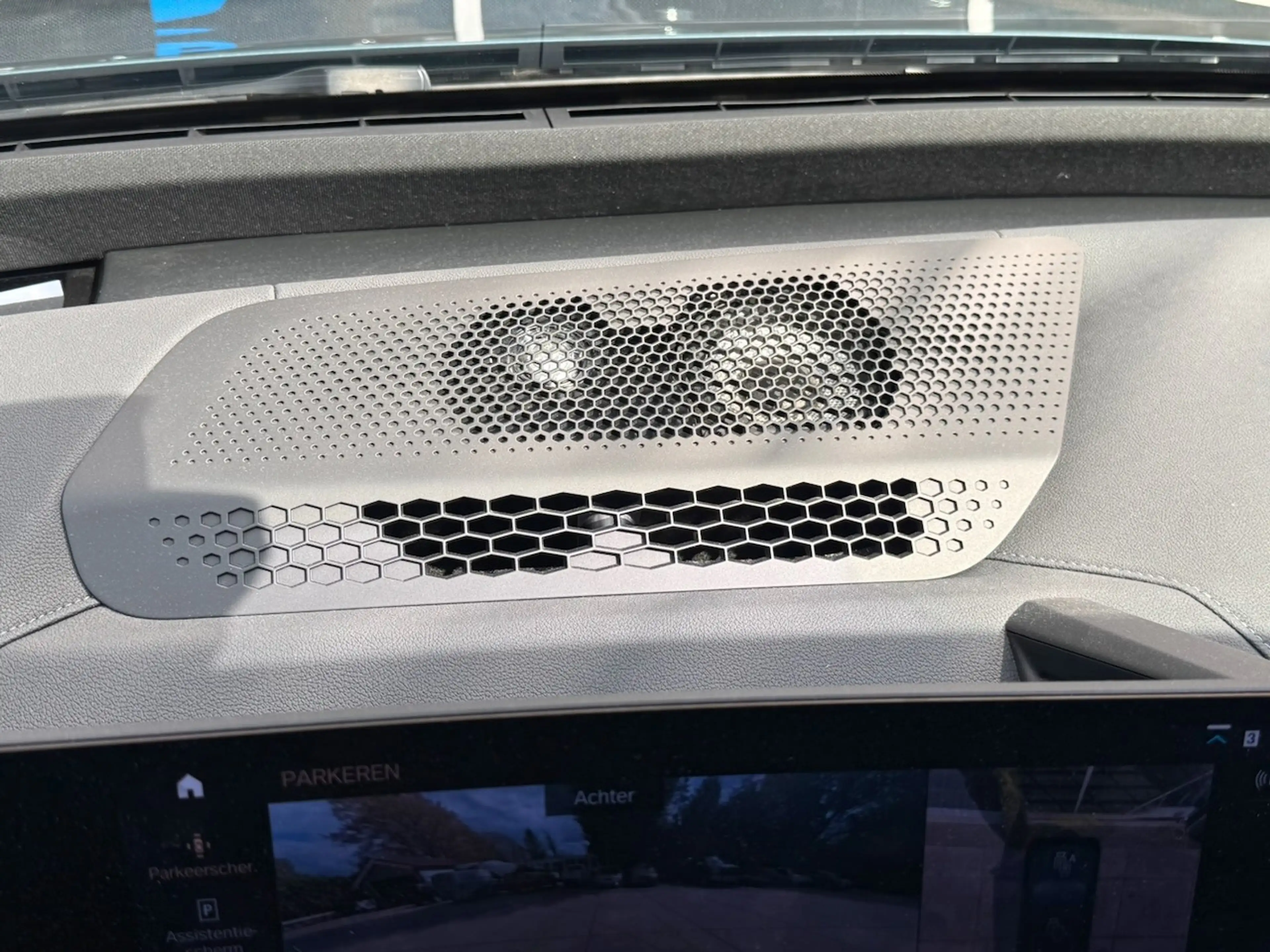 BMW iX XDrive50 High Executive 112 kWh|Bower & Wilkins — photo 23