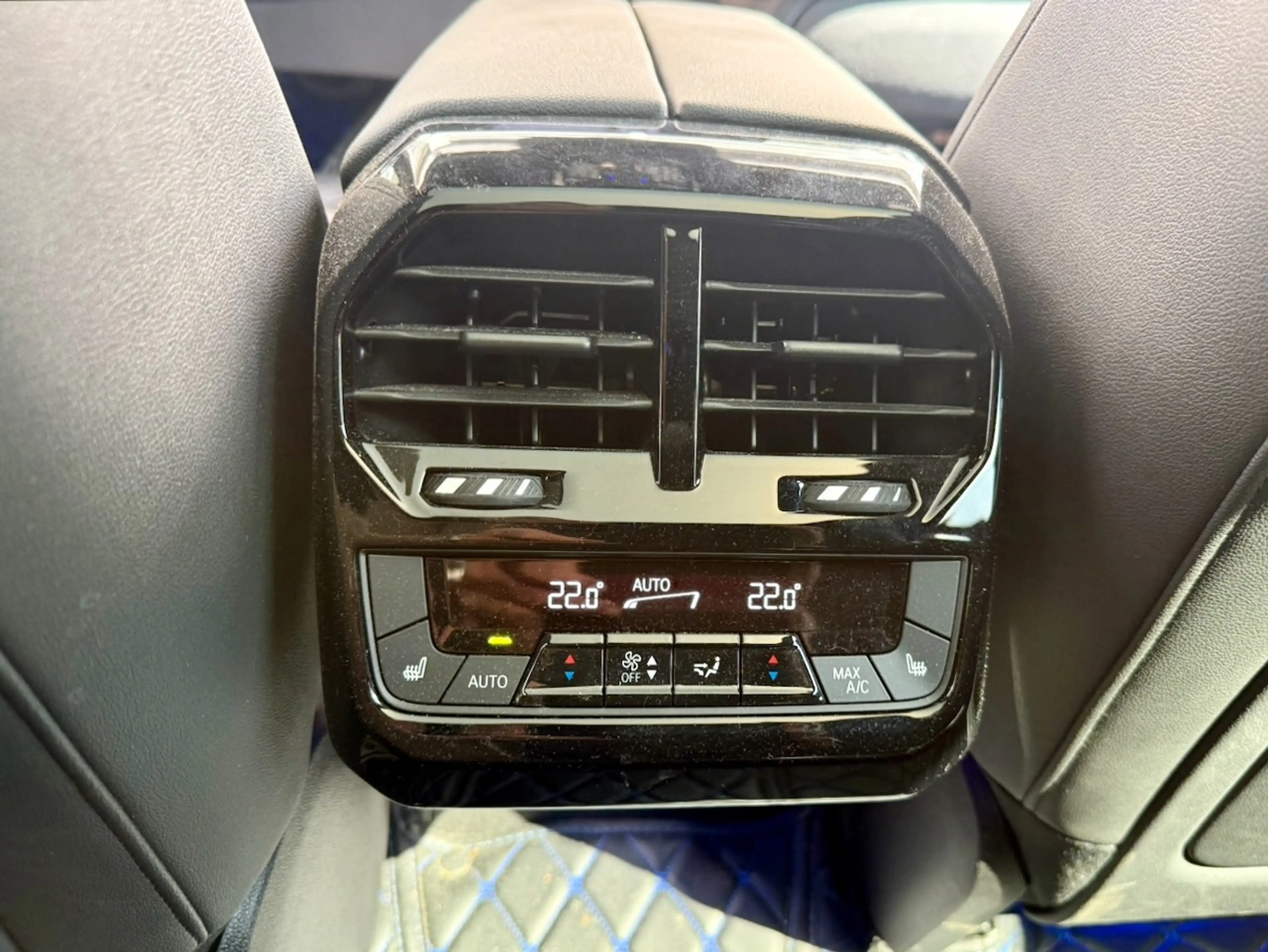 BMW iX XDrive50 High Executive 112 kWh|Bower & Wilkins — photo 16