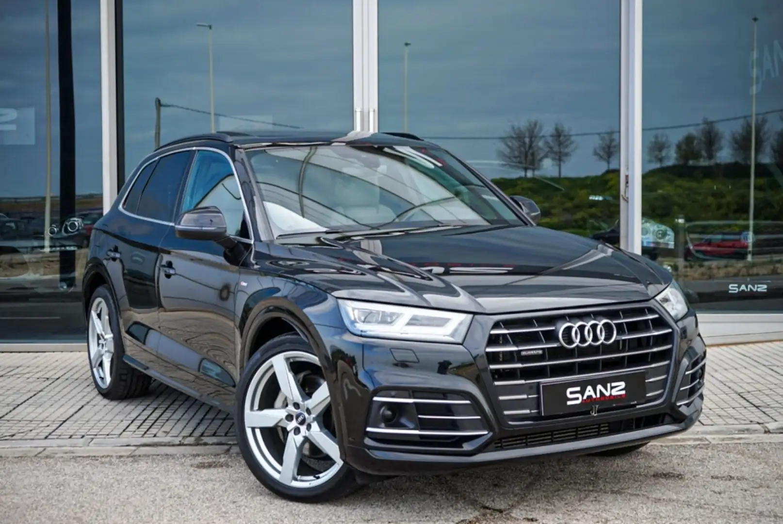 Audi Q5 55 TFSIe S line quattro-ultra S tronic Negro - 1