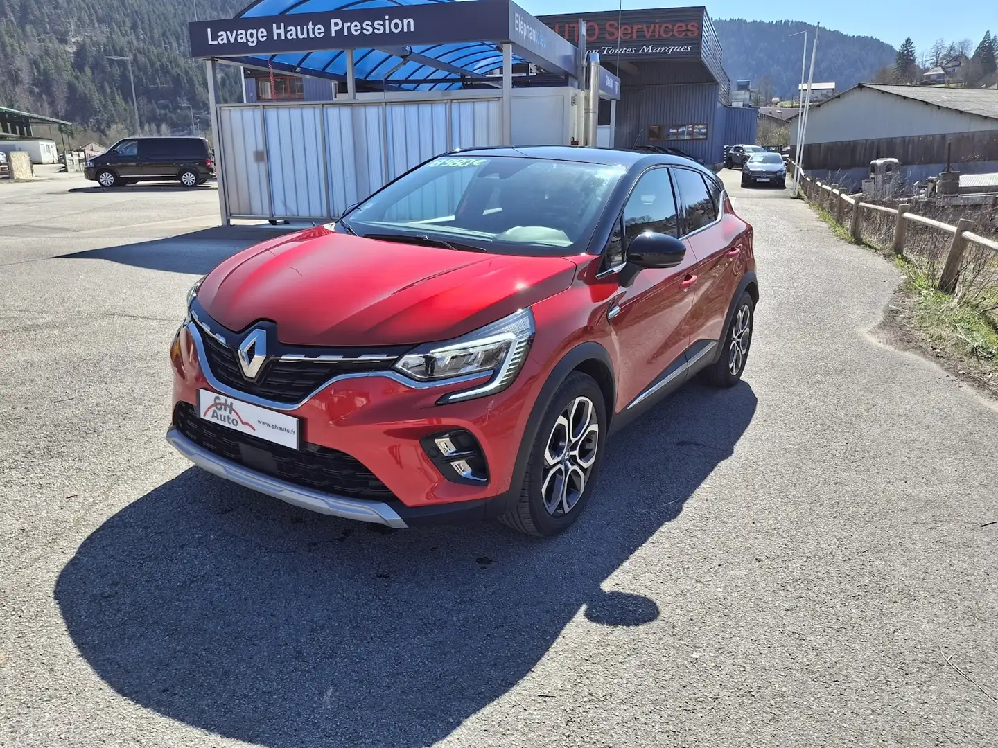 Renault Captur 1.6 E-TECH HYBRIDE 145CH INTENS -21 Rouge - 1