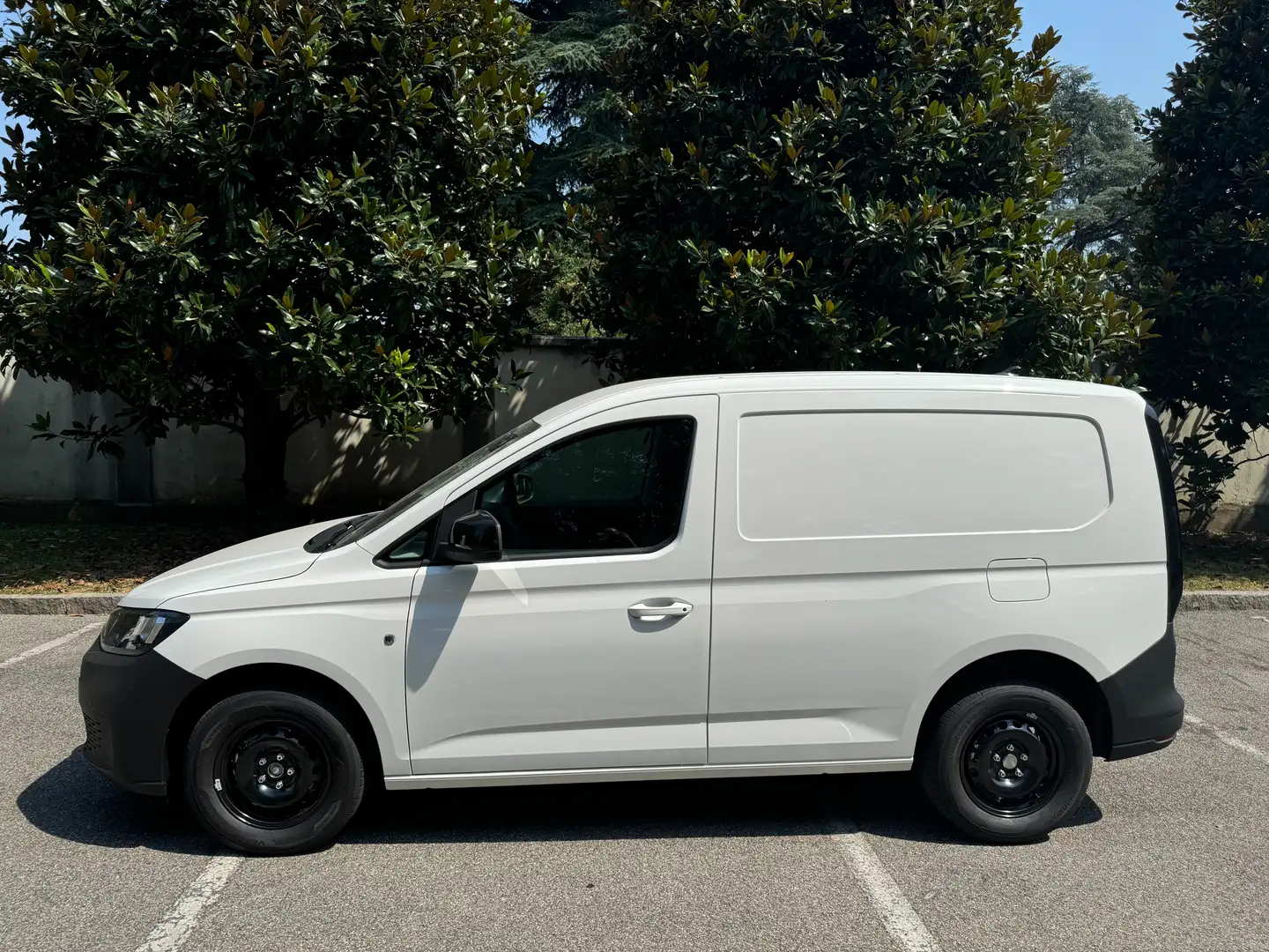 Volkswagen Caddy Cargo Business 2.0 tdi 102cv Man Bianco - 2