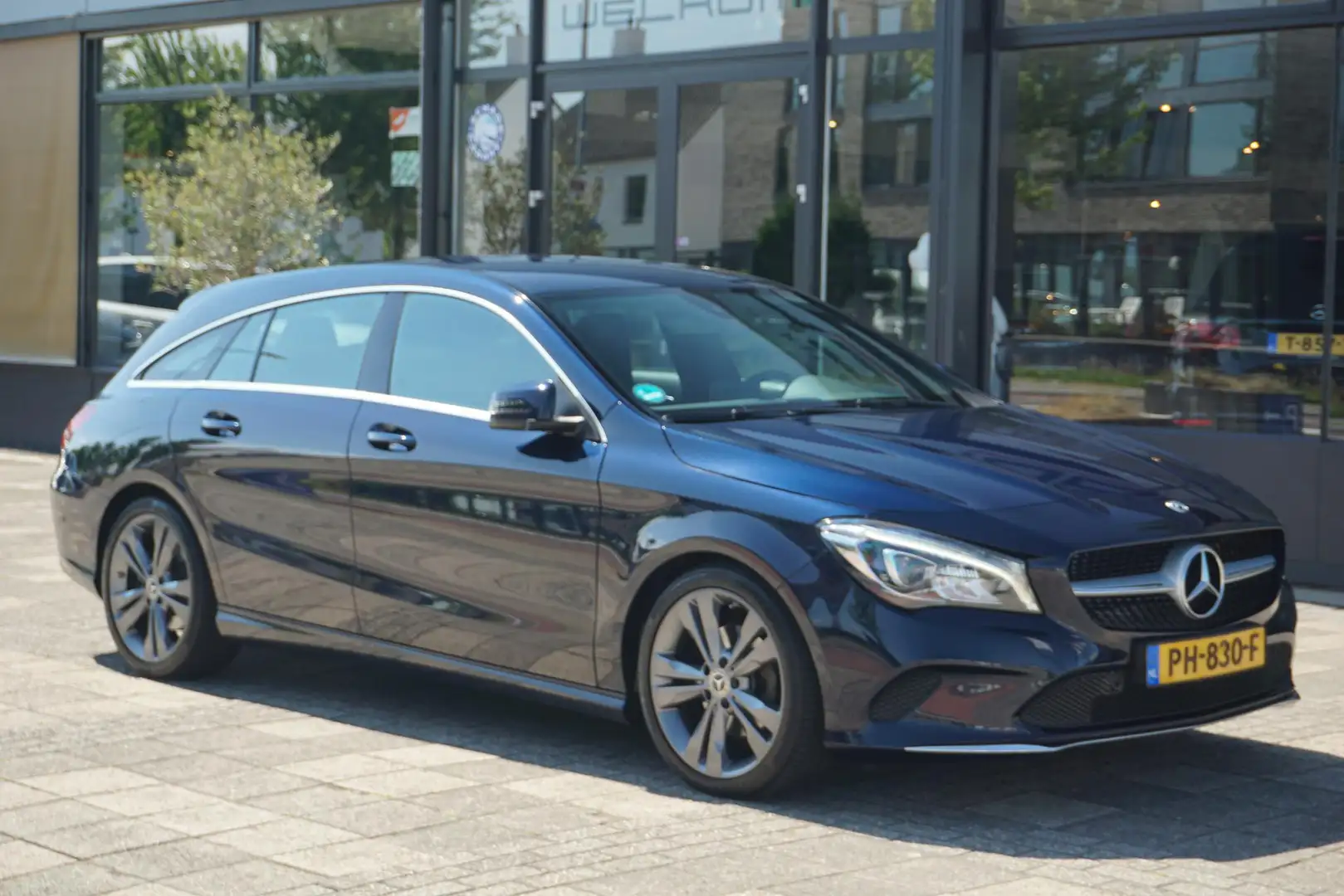 Mercedes-Benz CLA 180 Shooting Brake Business Solution Trekhaak | Apple Bleu - 1