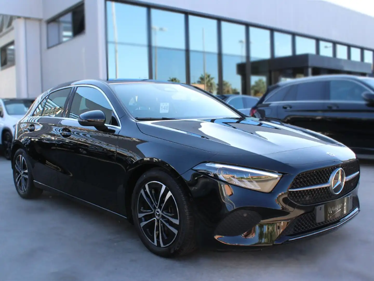 Mercedes-Benz A 180 d Progressive Advanced auto Noir - 1