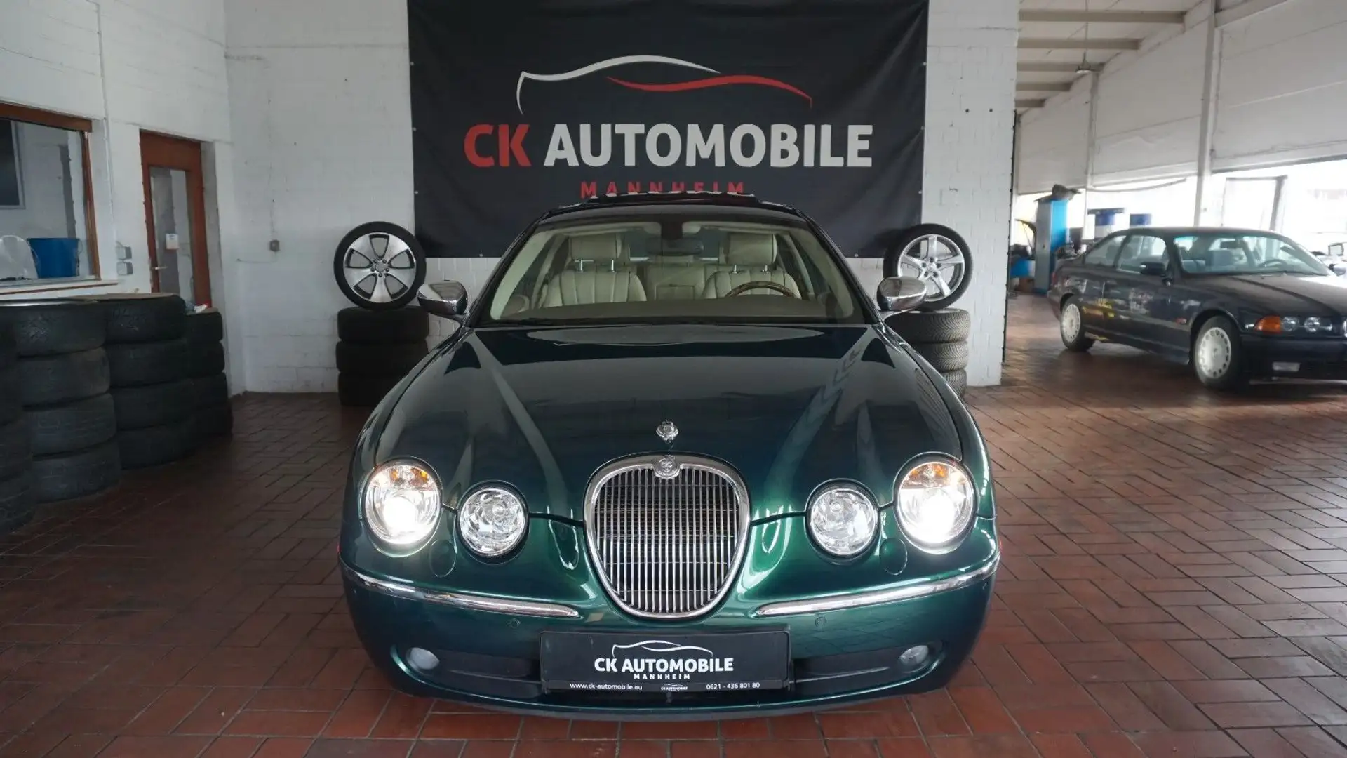 Jaguar S-Type Executive NAVI*GSD*XENON*LEDER*AUTOM*V6 Vert - 1