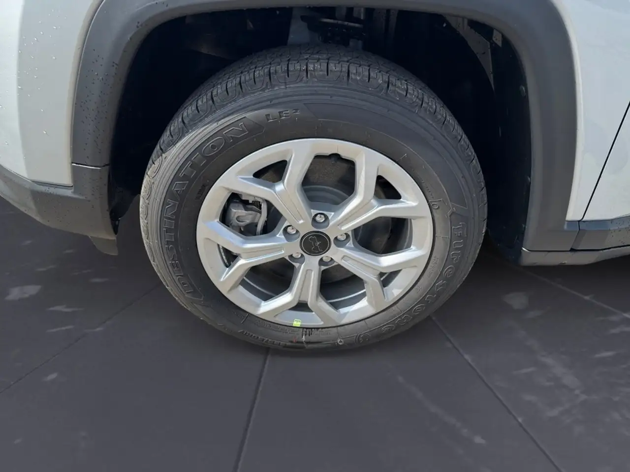 Jeep Compass снимка Jeep Compass