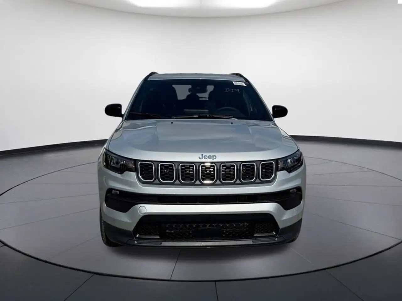 Jeep Compass снимка Jeep Compass