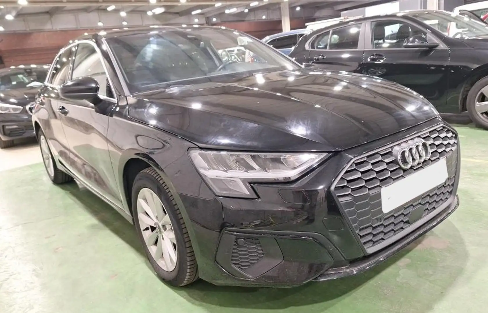 Audi A3 Sportback 35TDI Advanced S tronic Noir - 2