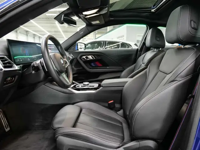BMW 2 Series view 9