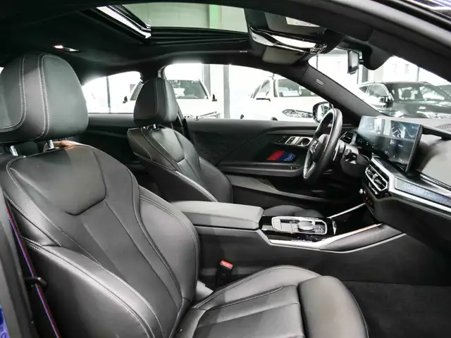 BMW 2 Series view 13