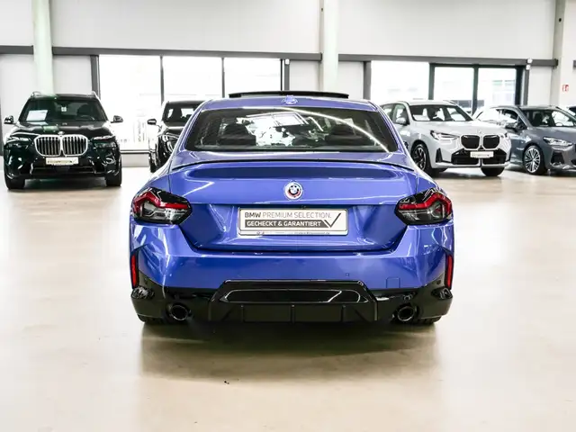 BMW 2 Series view 5
