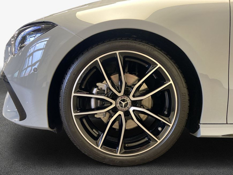 Mercedes-Benz CLA 180 CLA — photo 6