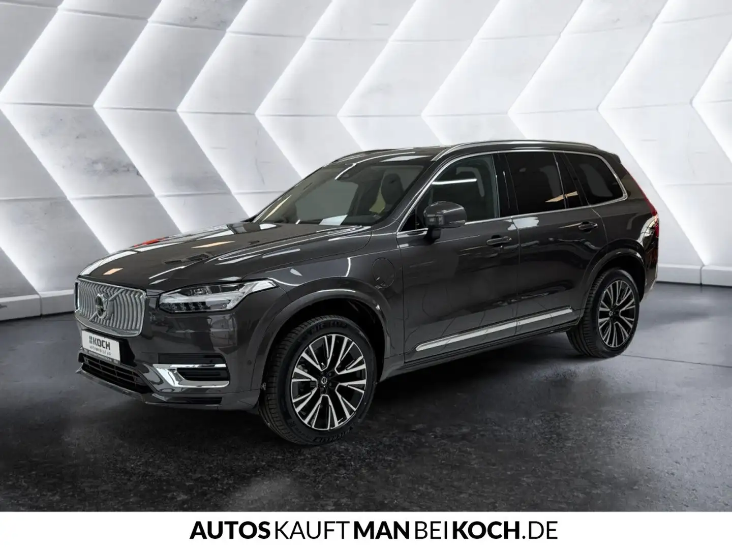 Volvo XC90 T8 AWD Plus Bright Plug-In (EURO 6e) Grijs - 2