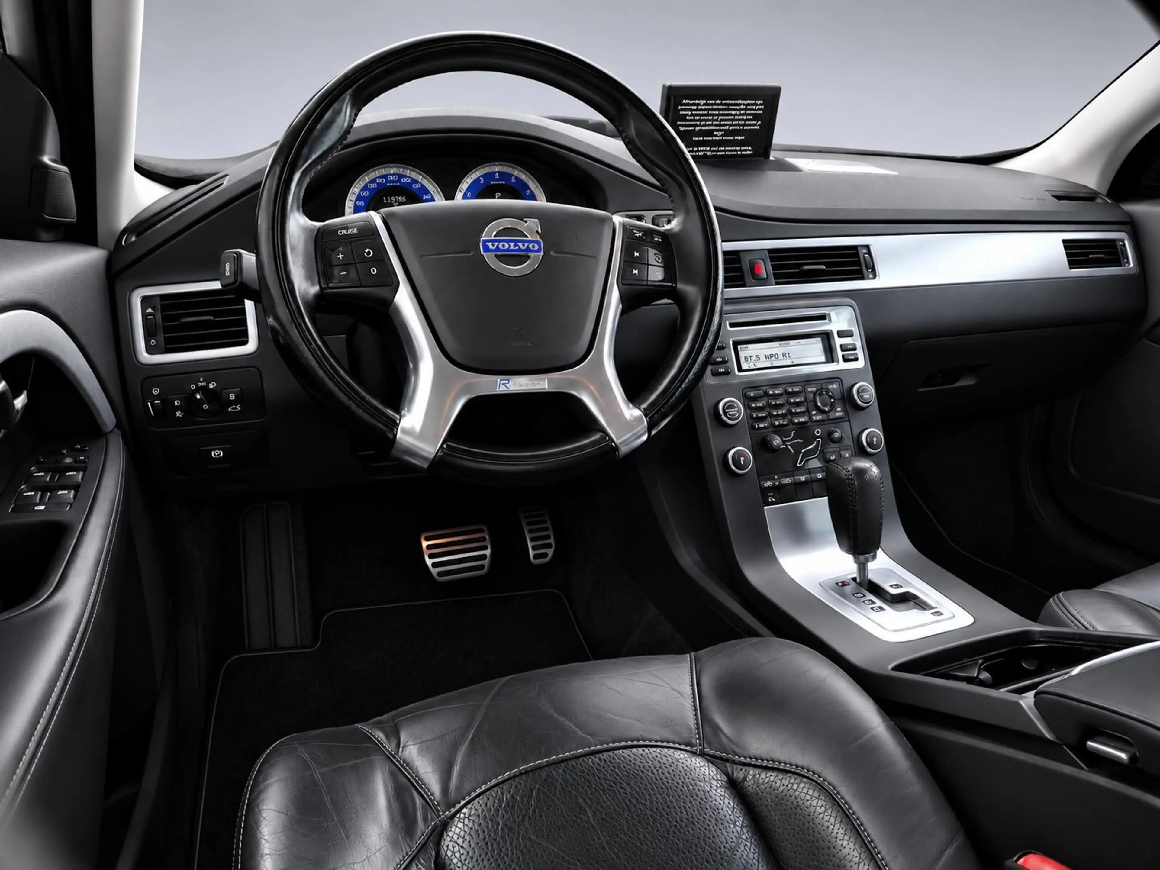 Volvo V70 2.0T R-Edition | Clima | Cruise | Leder | Stoelver — photo 15