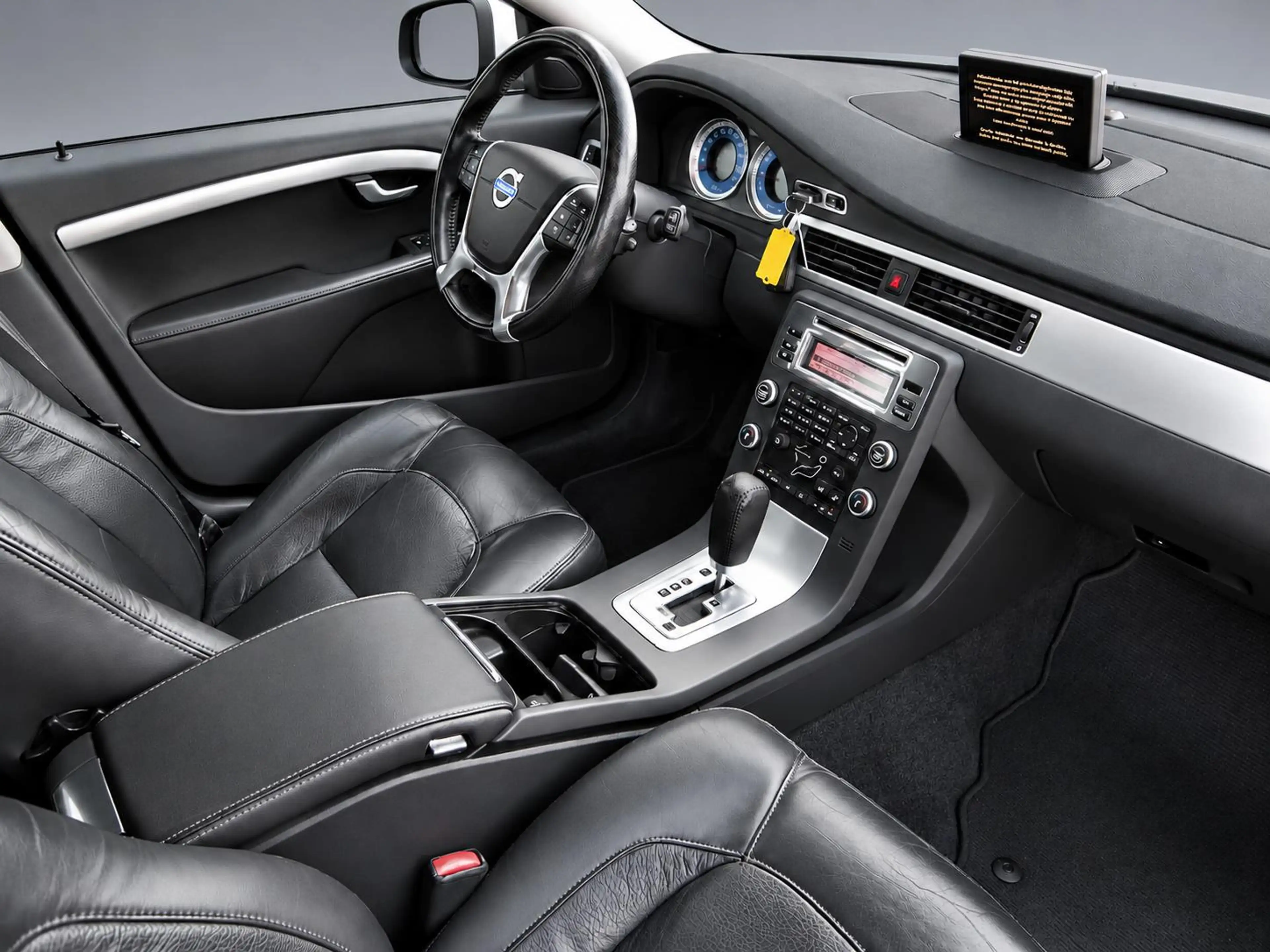 Volvo V70 2.0T R-Edition | Clima | Cruise | Leder | Stoelver — photo 12