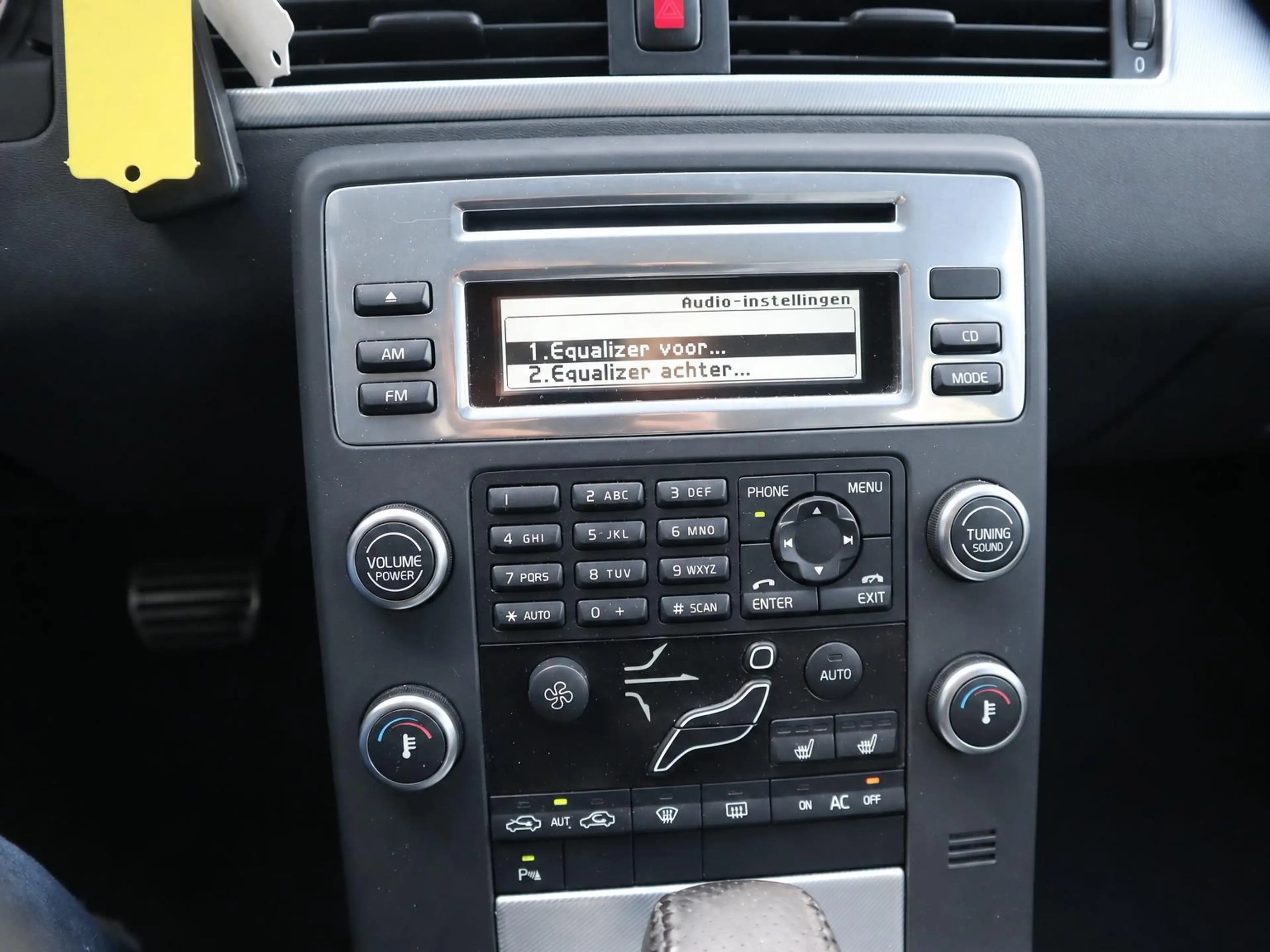 Volvo V70 2.0T R-Edition | Clima | Cruise | Leder | Stoelver — photo 19