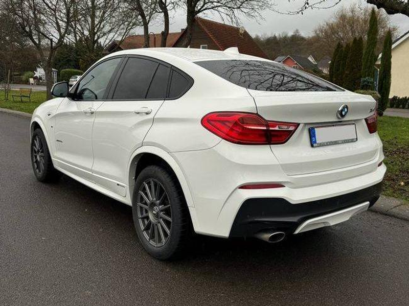 BMW X4 xDrive 20 d — photo 2