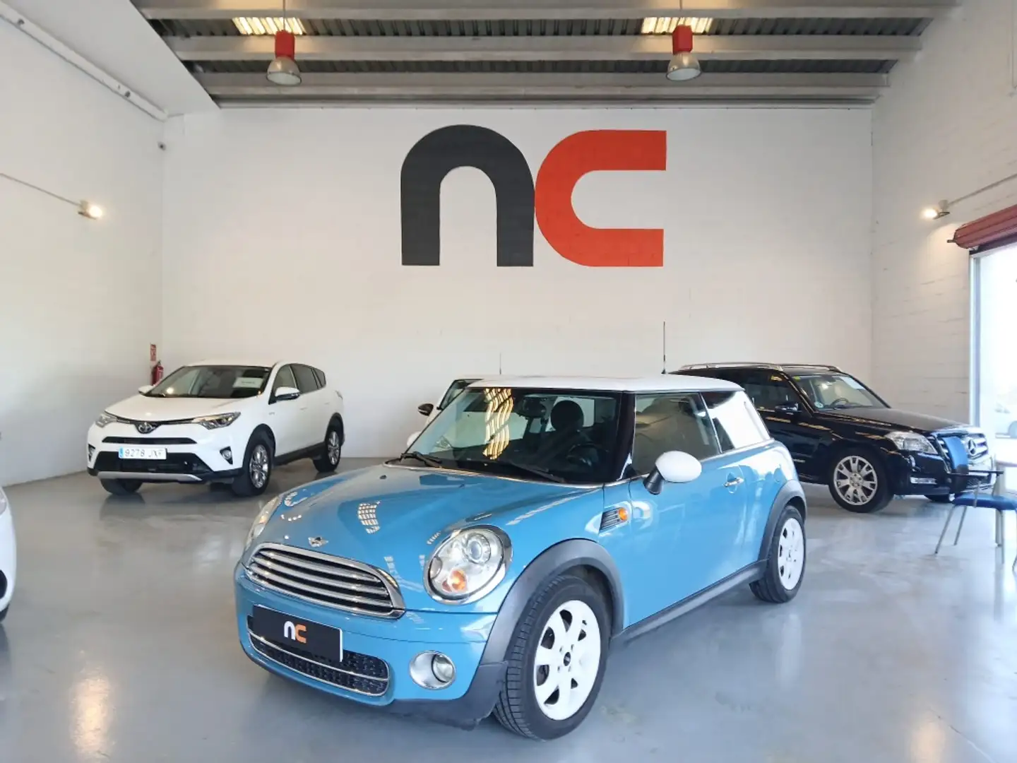 MINI Cooper D Blau - 1
