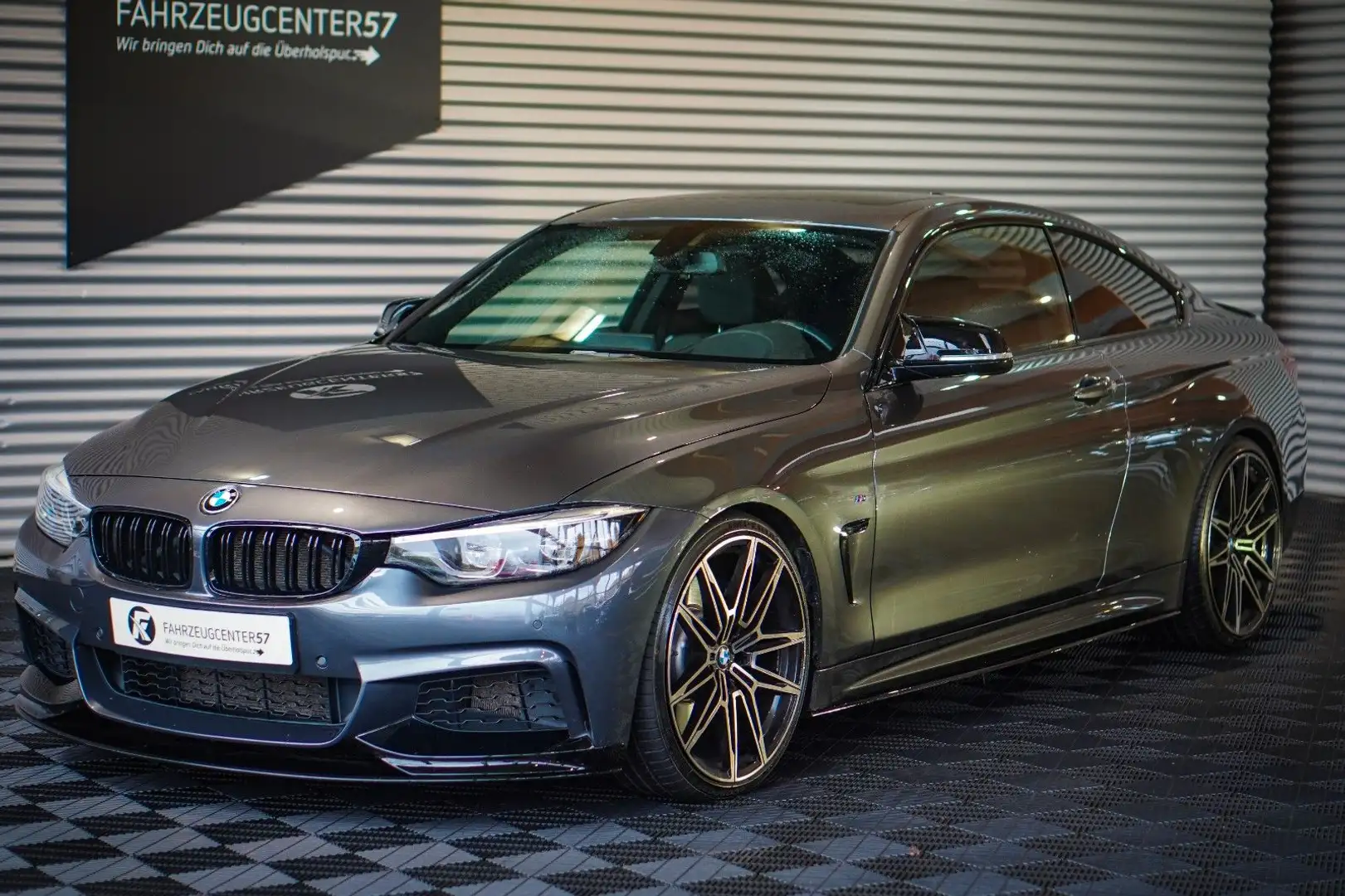 BMW 440 i xDrive Coupé M-PAKET/OLED/H&K/HUD/CARPLAY Grau - 1