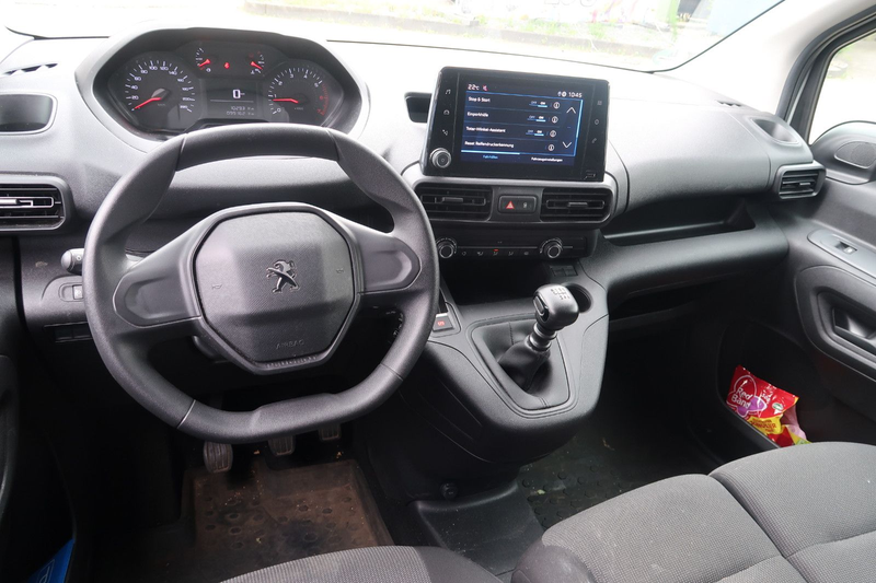 Peugeot Partner 1.5HDI Premium L2 *KAMERA *1.HAND *KLIMA — photo 9
