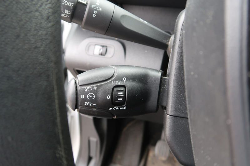 Peugeot Partner 1.5HDI Premium L2 *KAMERA *1.HAND *KLIMA — photo 13