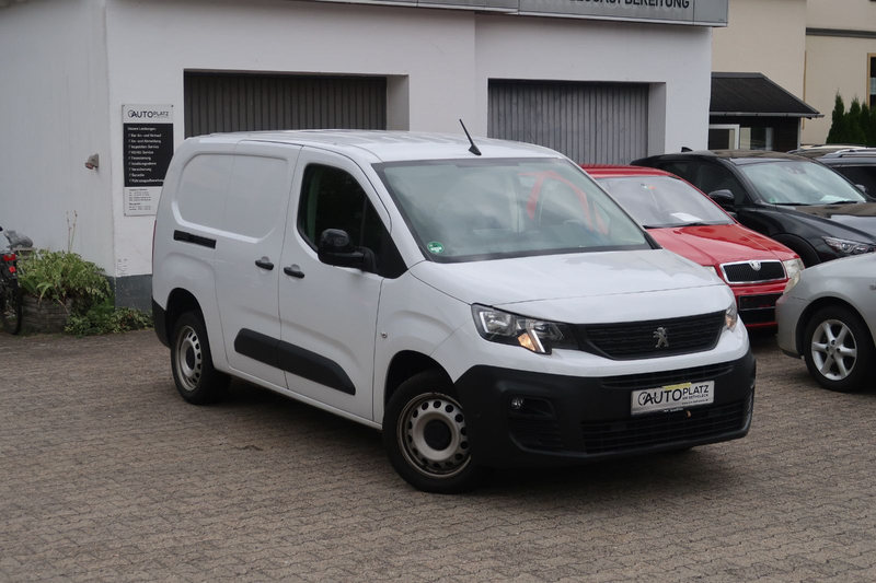 Peugeot Partner 1.5HDI Premium L2 *KAMERA *1.HAND *KLIMA — photo 3