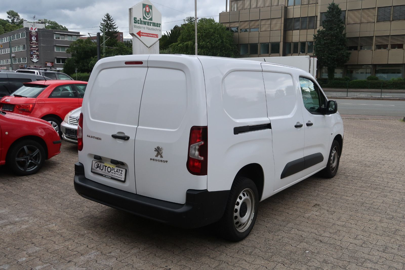 Peugeot Partner 1.5HDI Premium L2 *KAMERA *1.HAND *KLIMA — photo 5