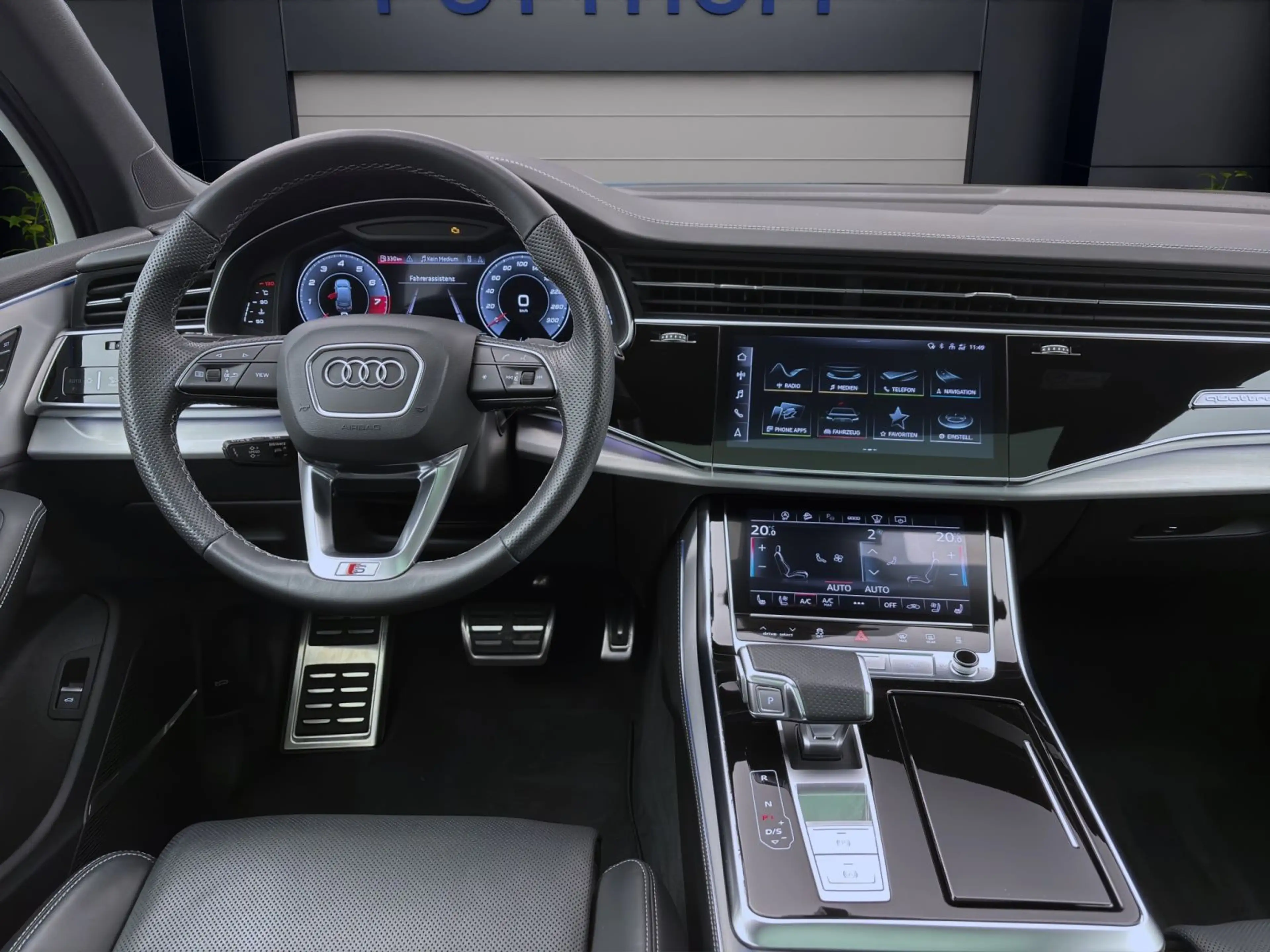 Audi SQ7 Q S LINE STDHZG PANO AHK MATRIX NAVI+ — photo 14