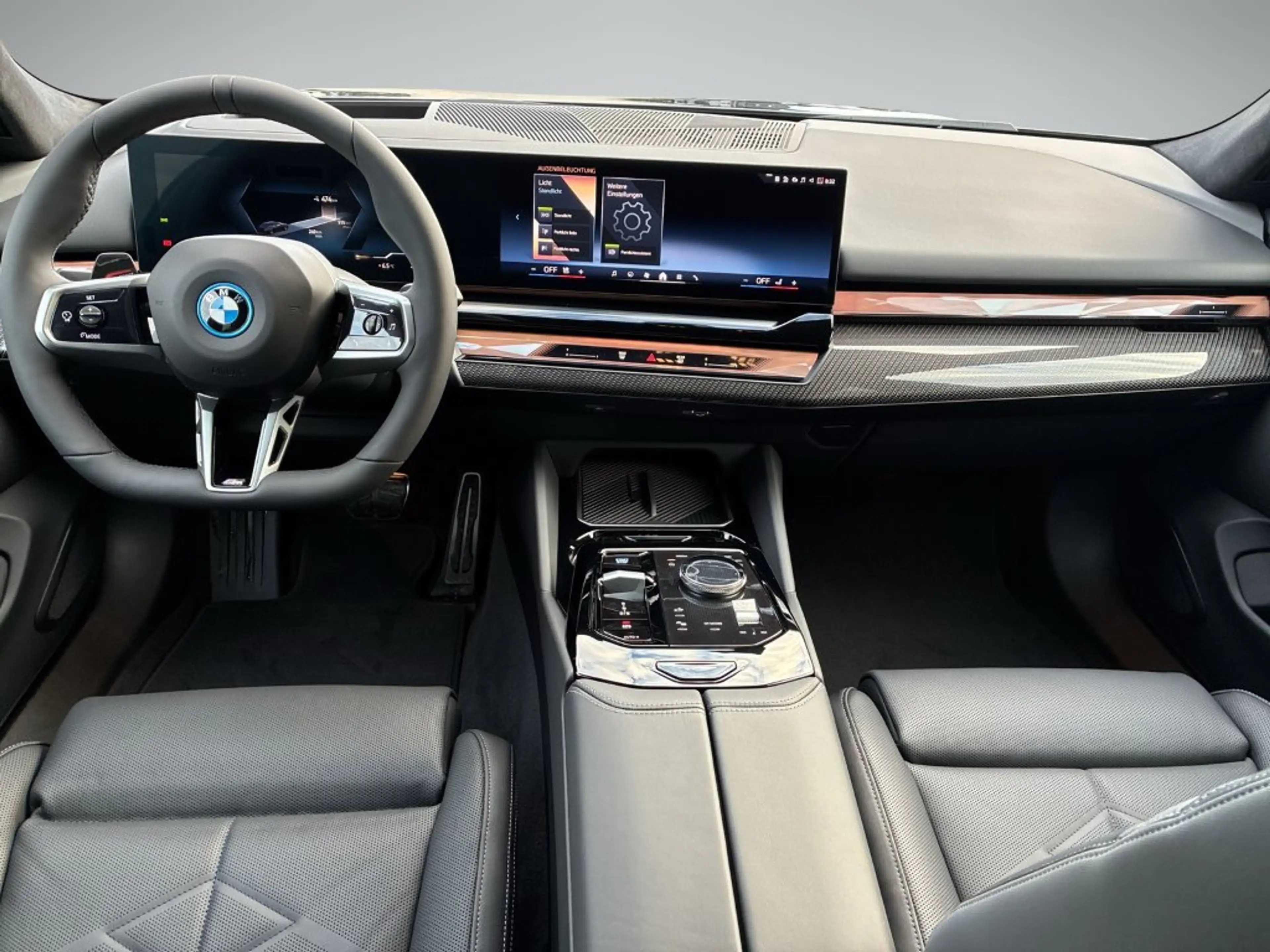 BMW i5 xDrive40 — photo 6