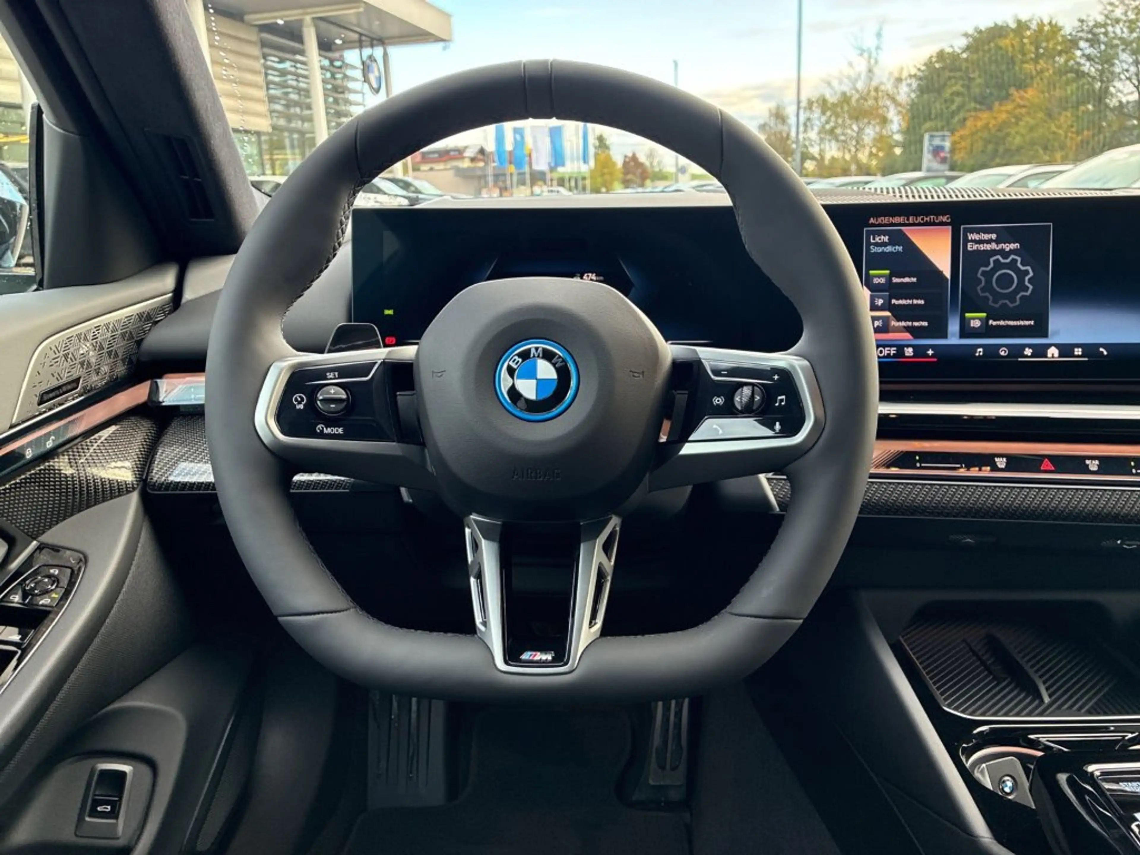 BMW i5 xDrive40 — photo 7
