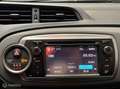 Toyota Yaris 1.0 VVT-i Aspiration Airco|Camera|LM-velgen Groen - thumbnail 7