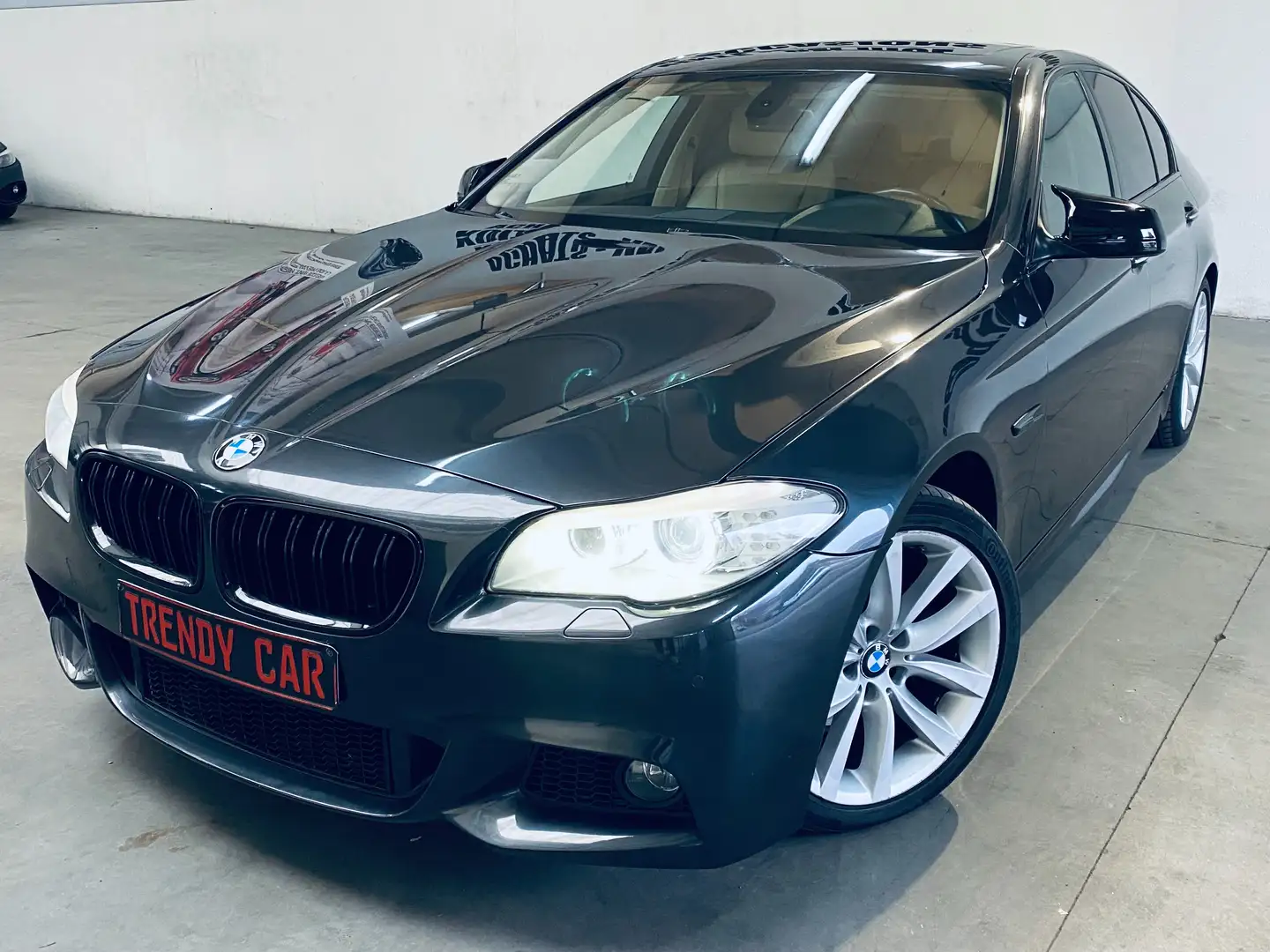 BMW 520 iAS BERLINE MARCHAND/HANDELAAR Grijs - 1