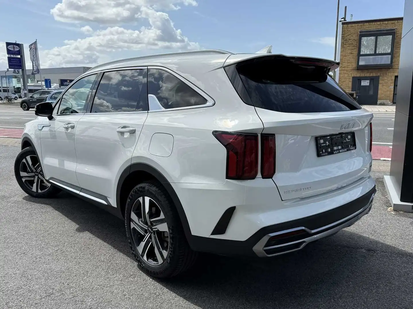 Kia Sorento 1.6 T AWD Pace Weiß - 2