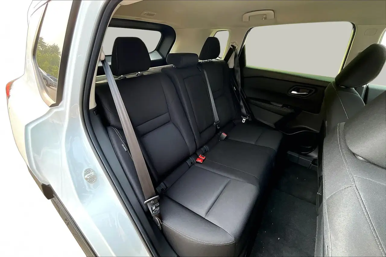 Nissan Rogue photo Nissan Rogue