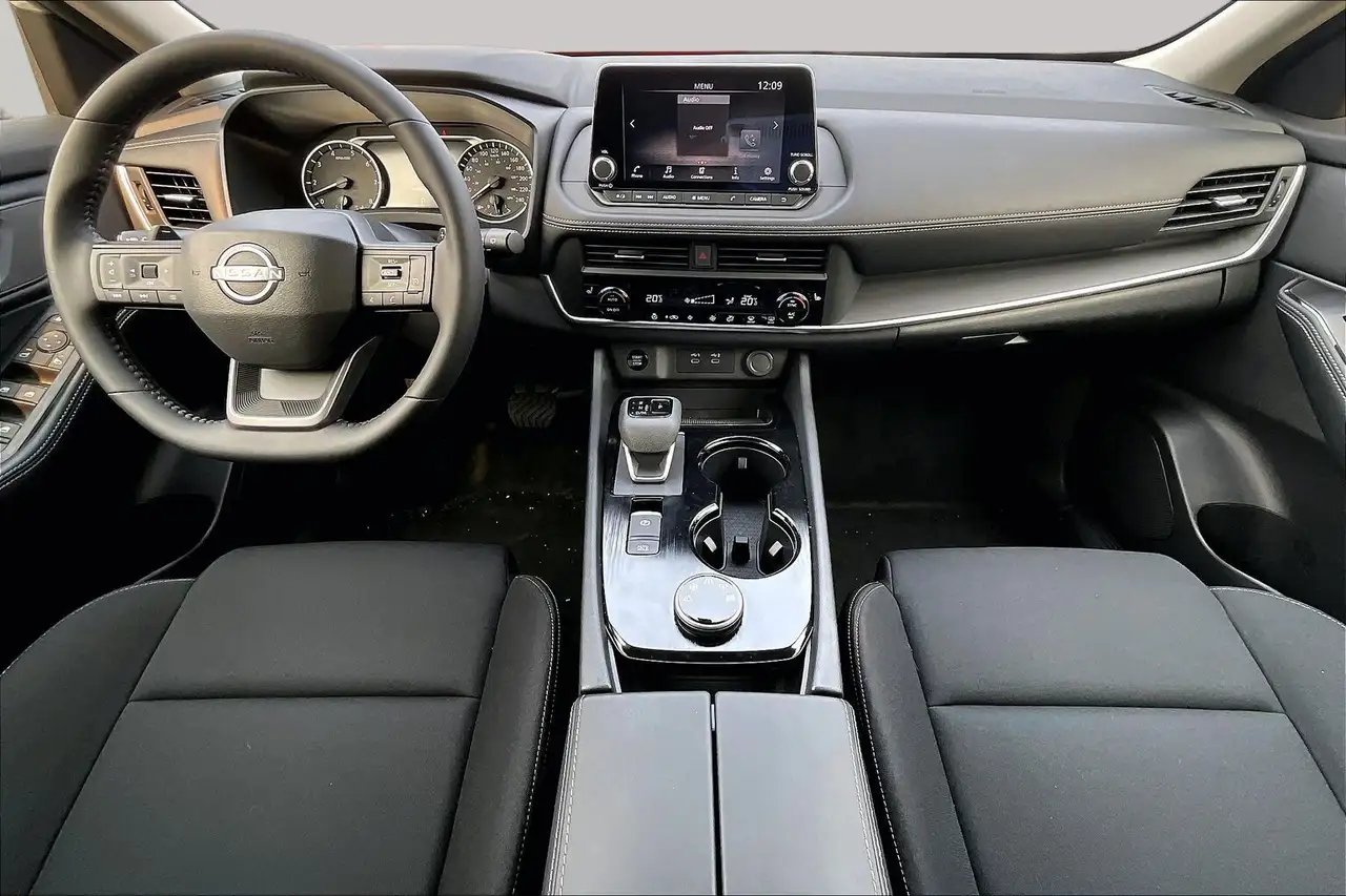 Nissan Rogue photo Nissan Rogue
