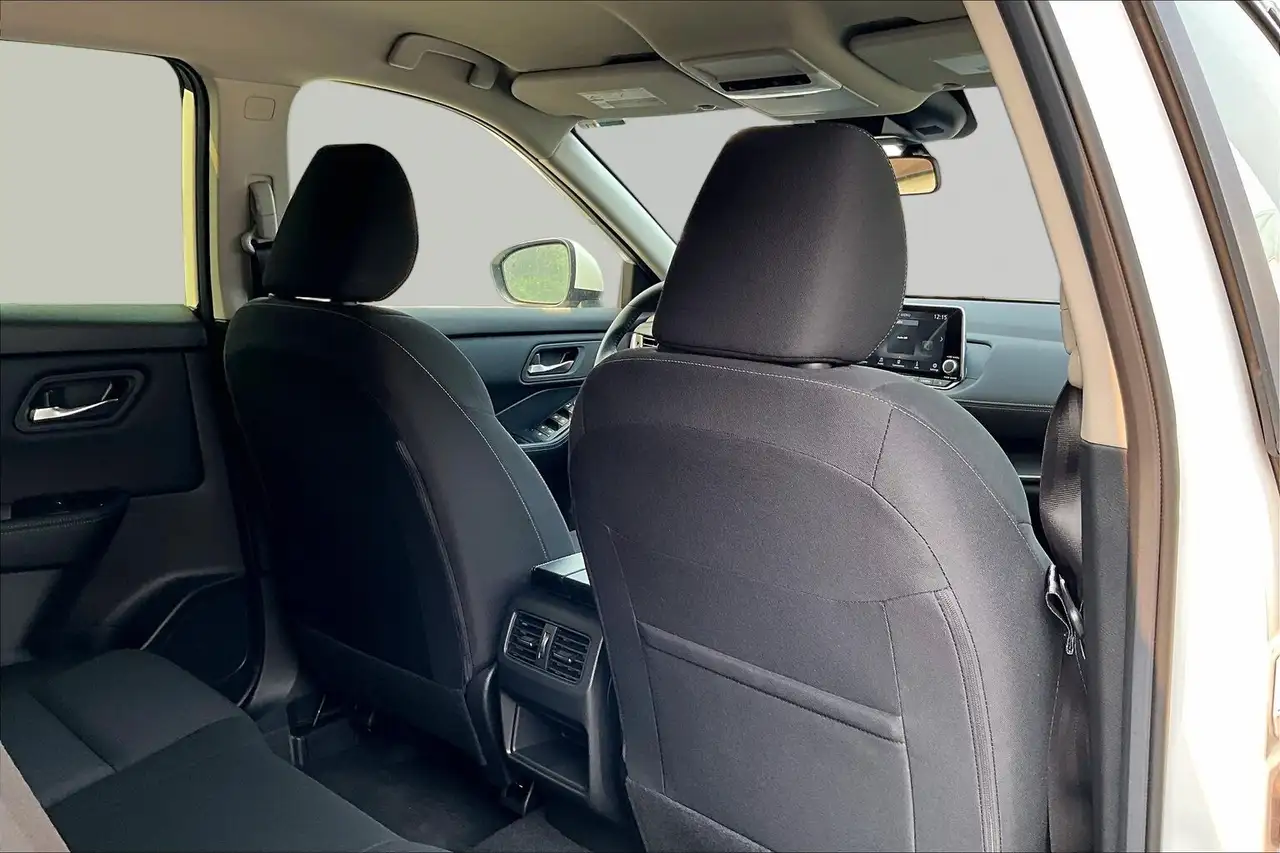 Nissan Rogue photo Nissan Rogue