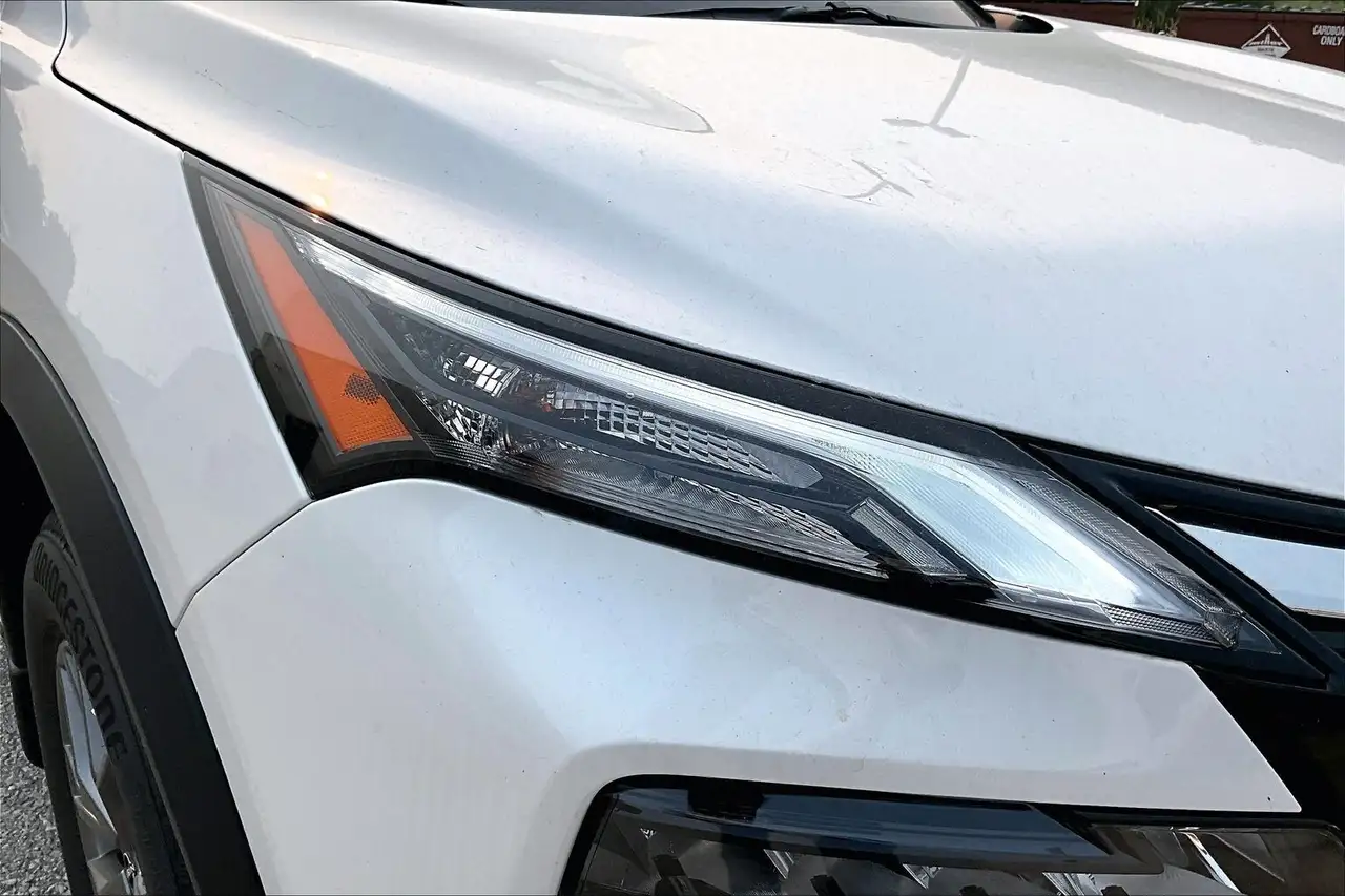 Nissan Rogue photo Nissan Rogue