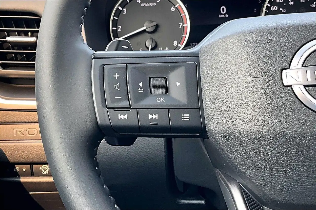 Nissan Rogue photo Nissan Rogue