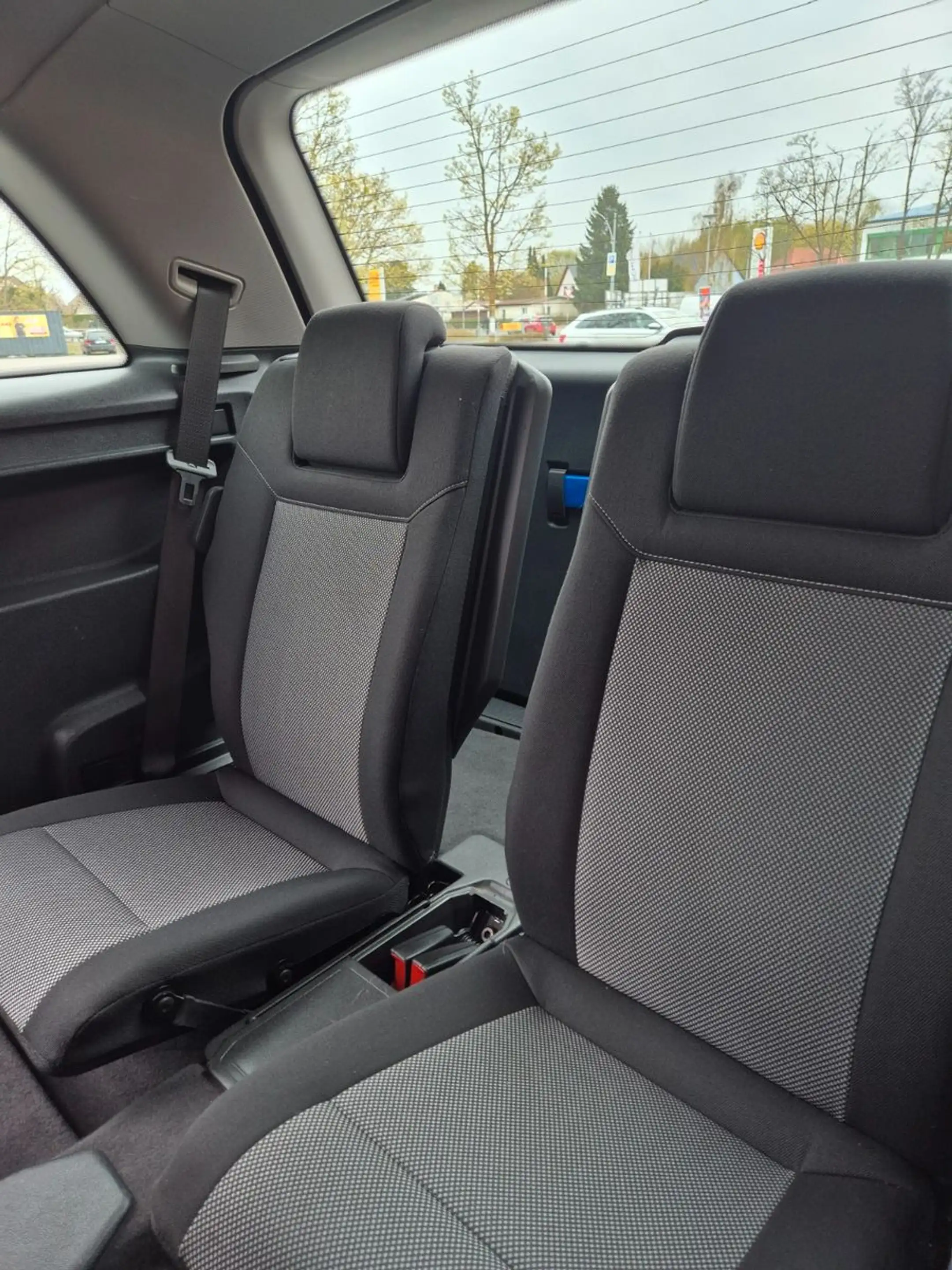 Opel Zafira B Edition, TÜV NEU - 2.HAND - SCHECKHEFT — photo 12