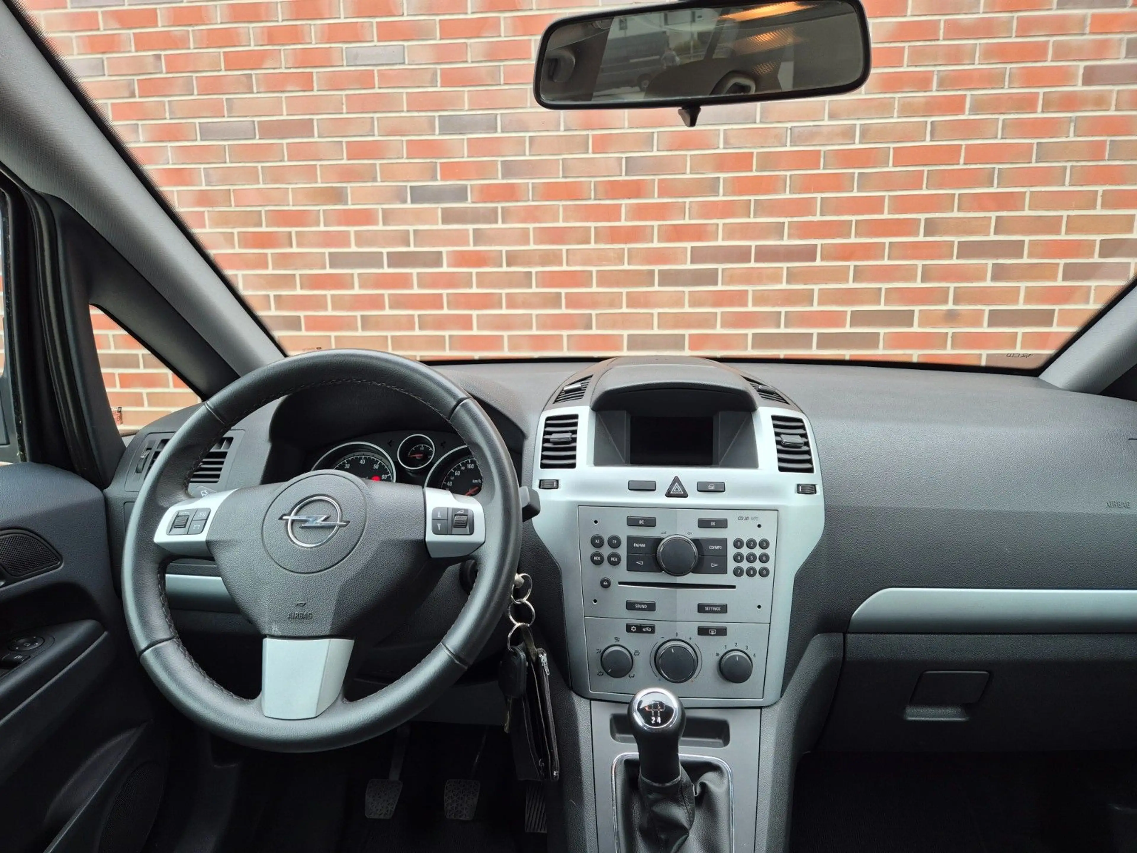 Opel Zafira B Edition, TÜV NEU - 2.HAND - SCHECKHEFT — photo 9