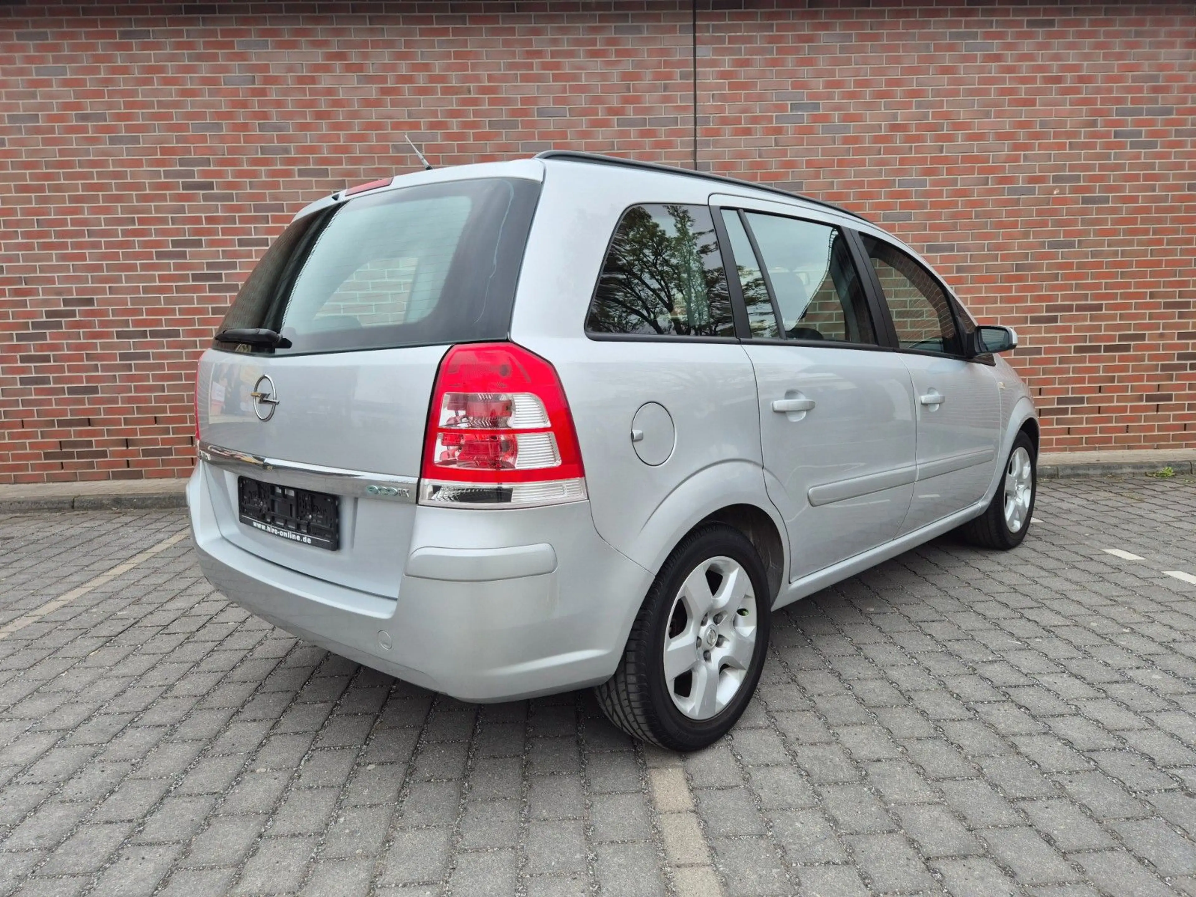 Opel Zafira B Edition, TÜV NEU - 2.HAND - SCHECKHEFT — photo 5