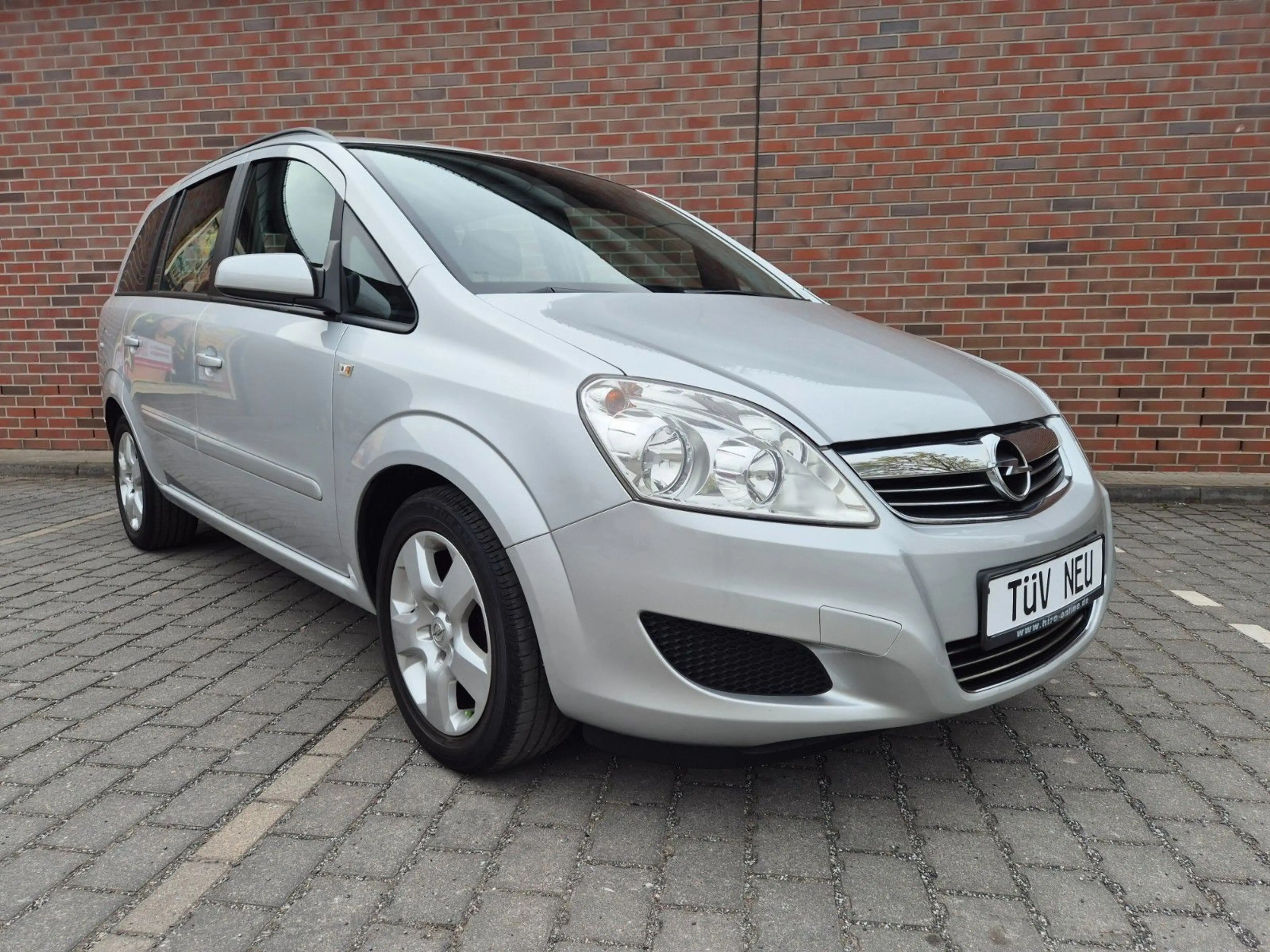 Opel Zafira B Edition, TÜV NEU - 2.HAND - SCHECKHEFT — photo 7