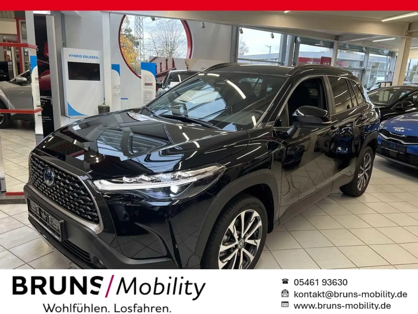 Toyota 2.0 Hybrid Team D + Premium-Paket Чорний - 1