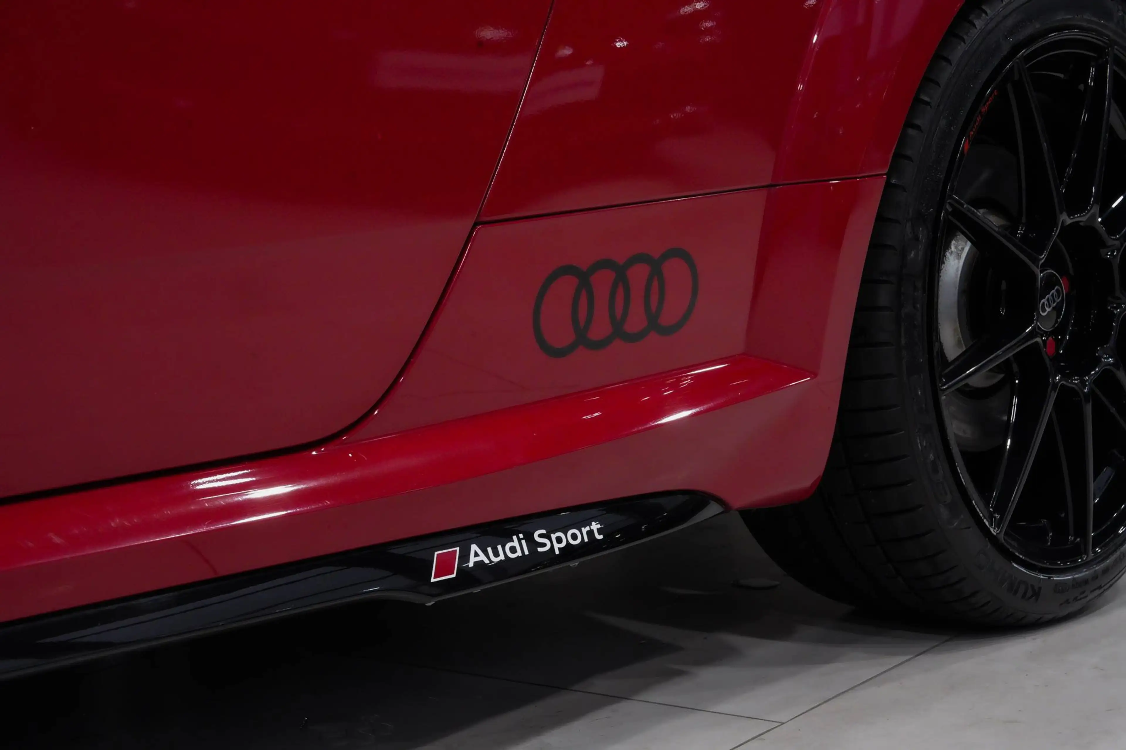 Audi TTS Coupe quattro*S-SPORTSITZE*LEDER*S-TRONIC* — photo 14
