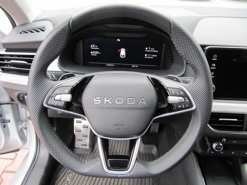 Skoda Scala 1.5 TSI  AUT KAMERA MATRIX SHZ — photo 9