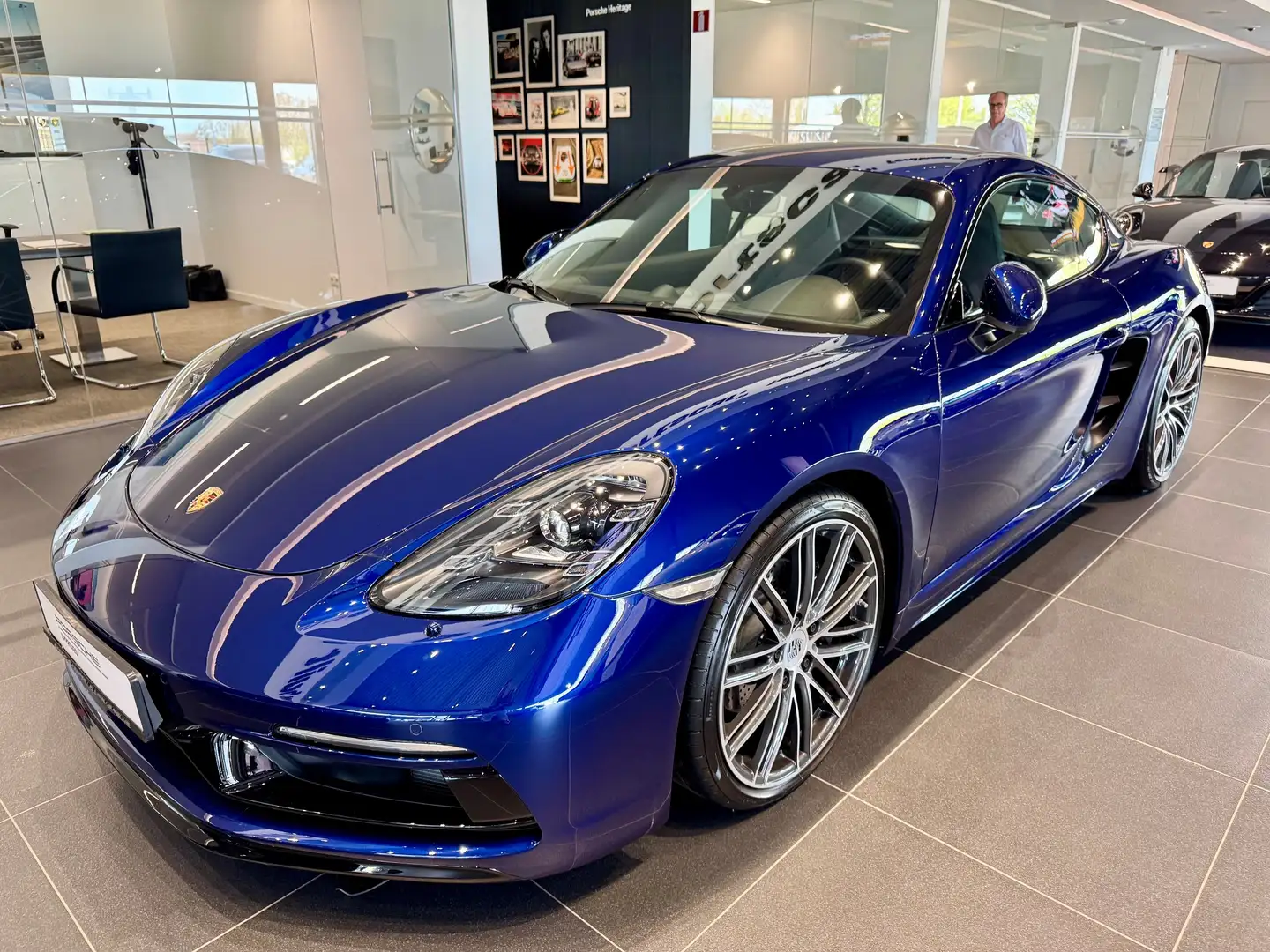 porsche cayman