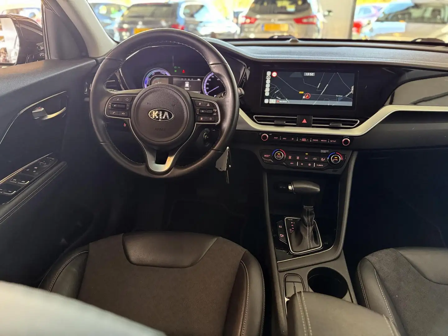 Kia Niro 1.6 GDi Hybrid DynamicLine|Trekhaak| Zwart - 2