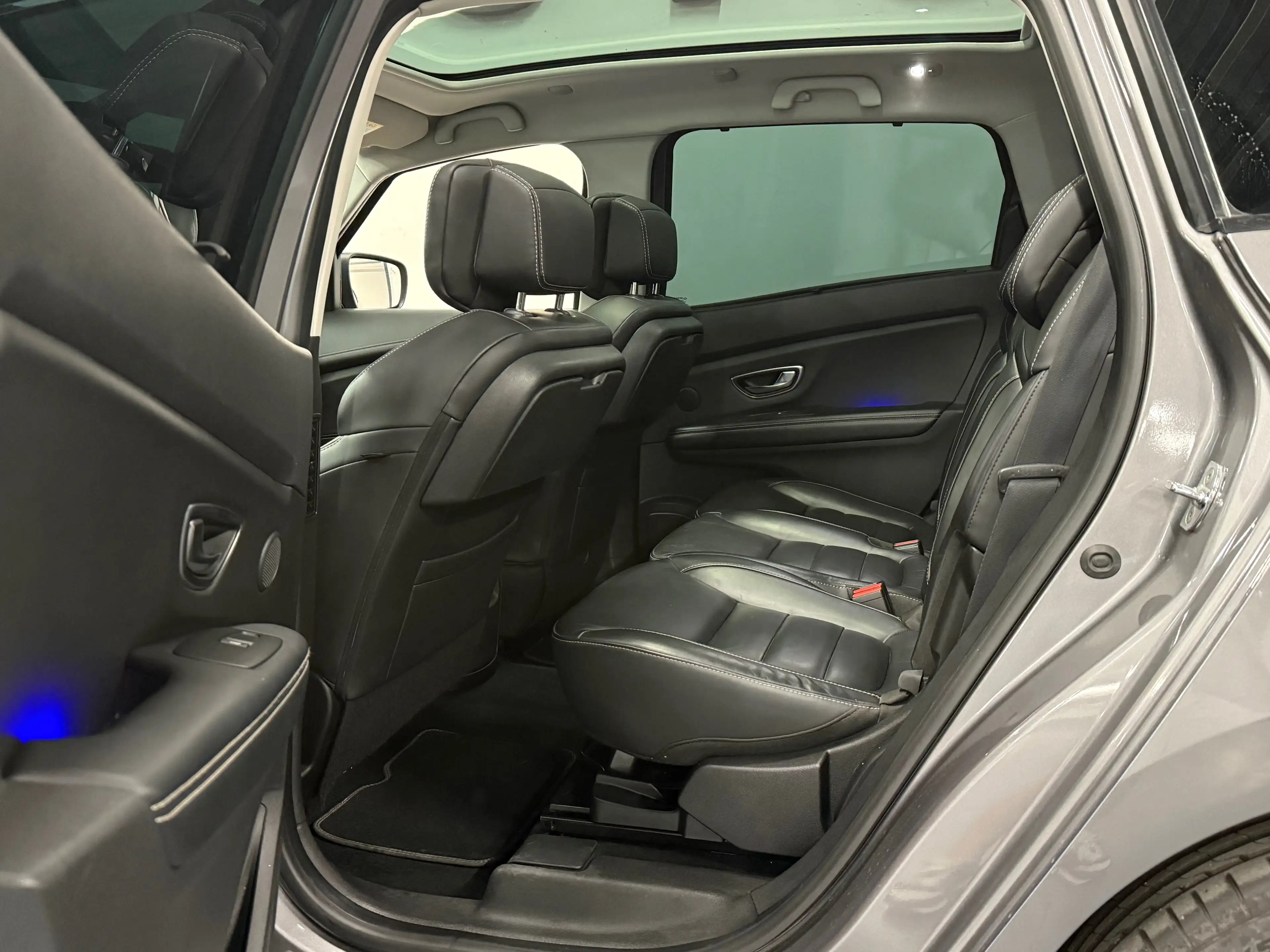 Renault Scenic 1.6 dCi Energy Initiale Paris - Bose Automaat 2018 - 7 ZIT! — photo 11