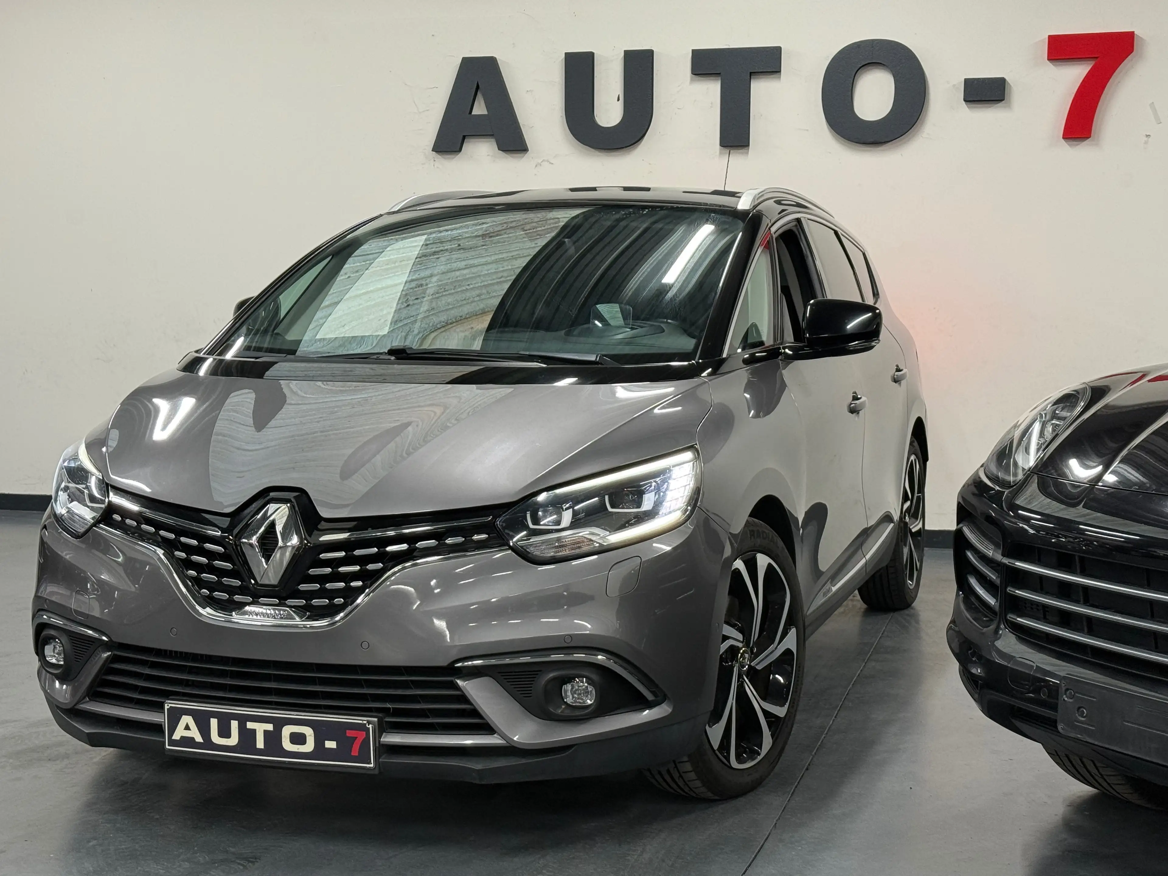Renault Scenic 1.6 dCi Energy Initiale Paris - Bose Automaat 2018 - 7 ZIT! — photo 2