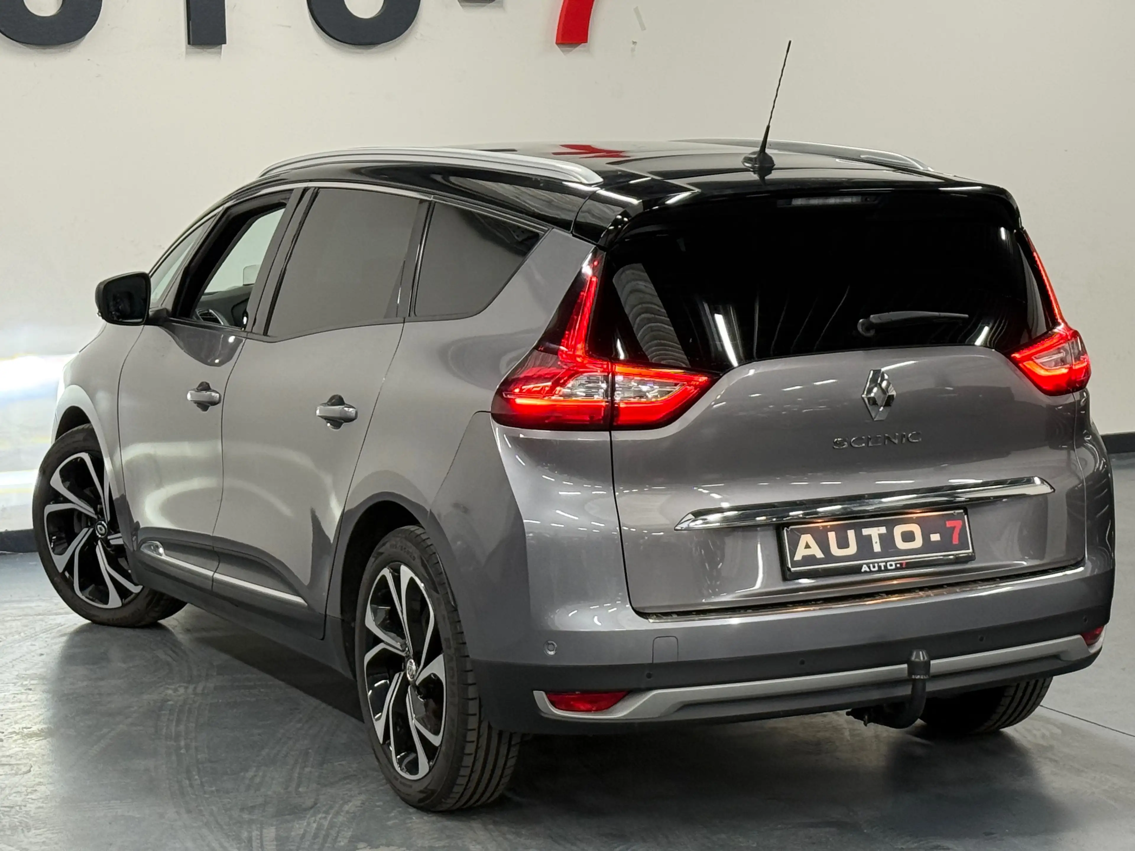 Renault Scenic 1.6 dCi Energy Initiale Paris - Bose Automaat 2018 - 7 ZIT! — photo 3