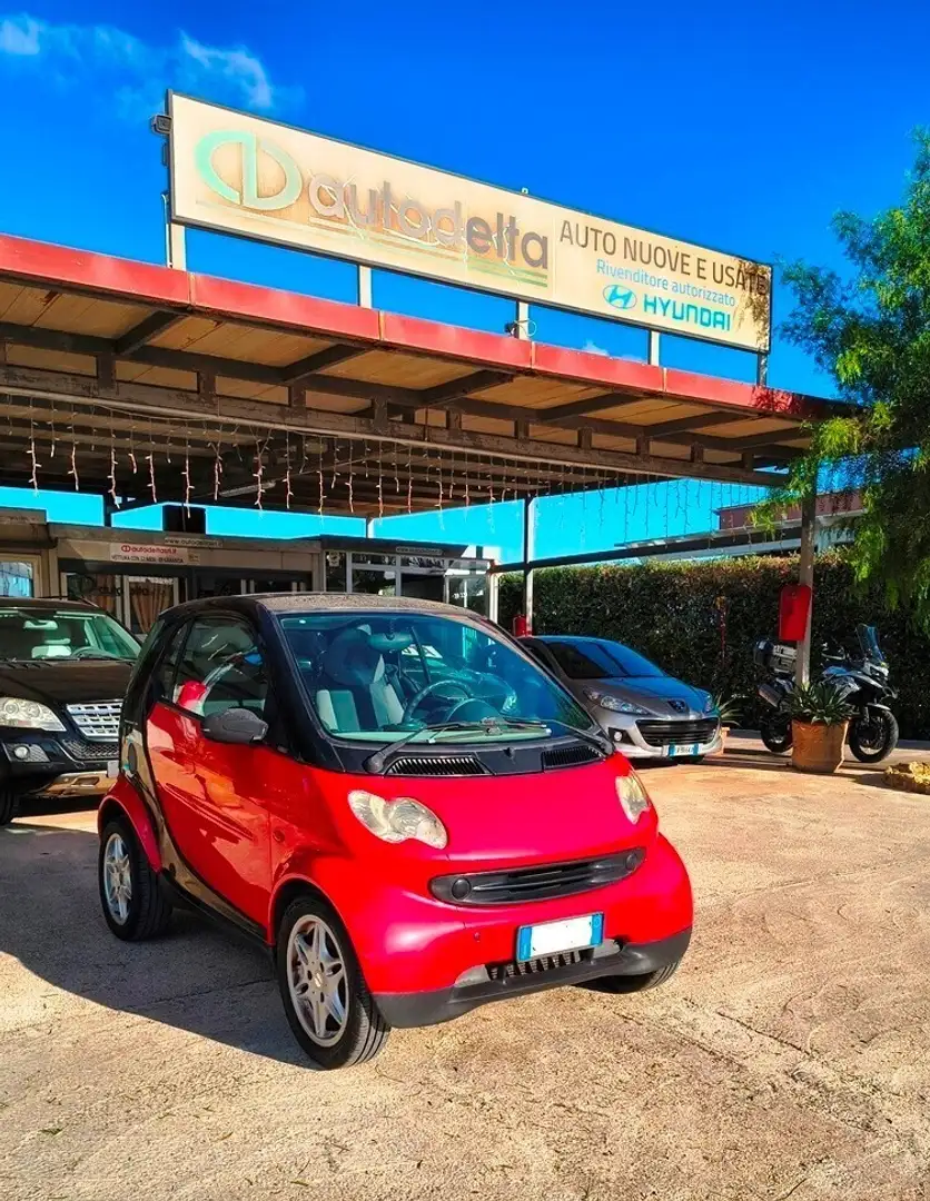 smart 700 smart city-coupé pure (37 kW) Orange - 1